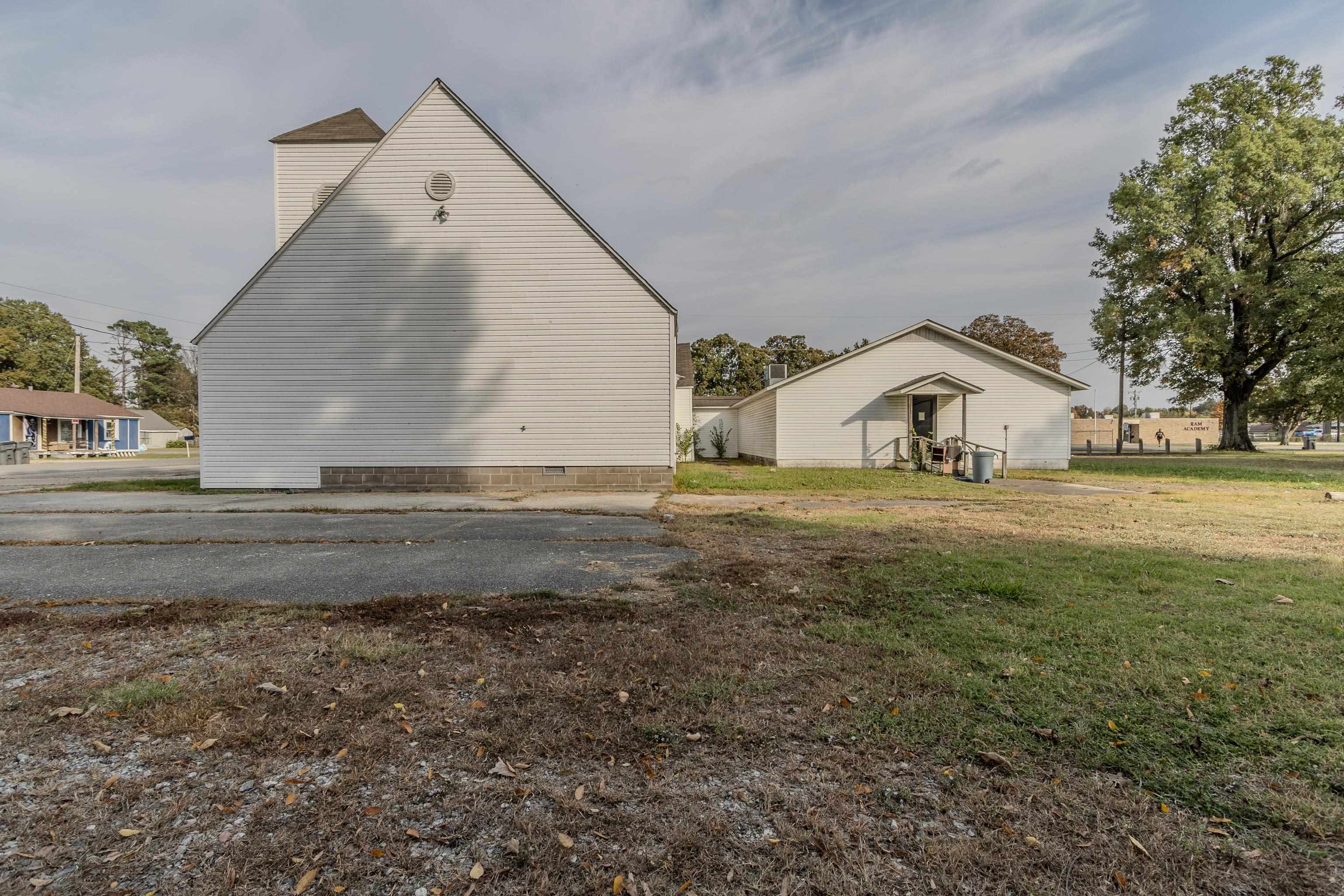 412  Newton  Paragould, AR