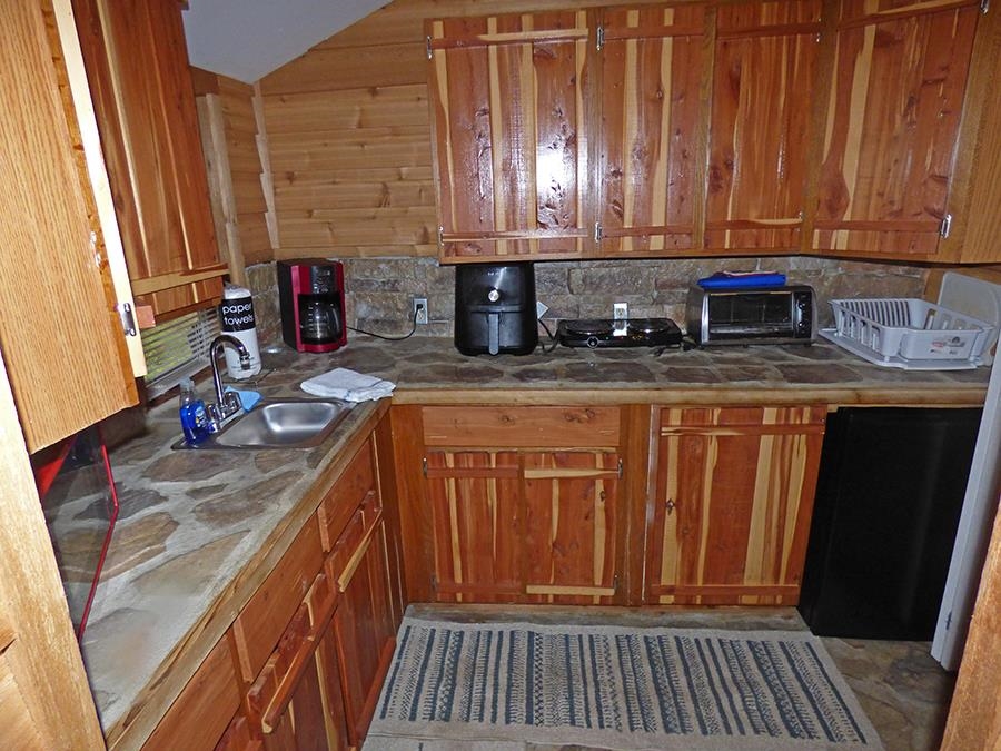 39  Riverview  Hardy, AR
