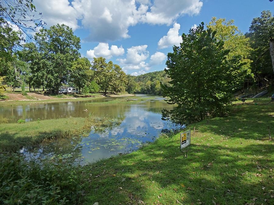 39  Riverview  Hardy, AR