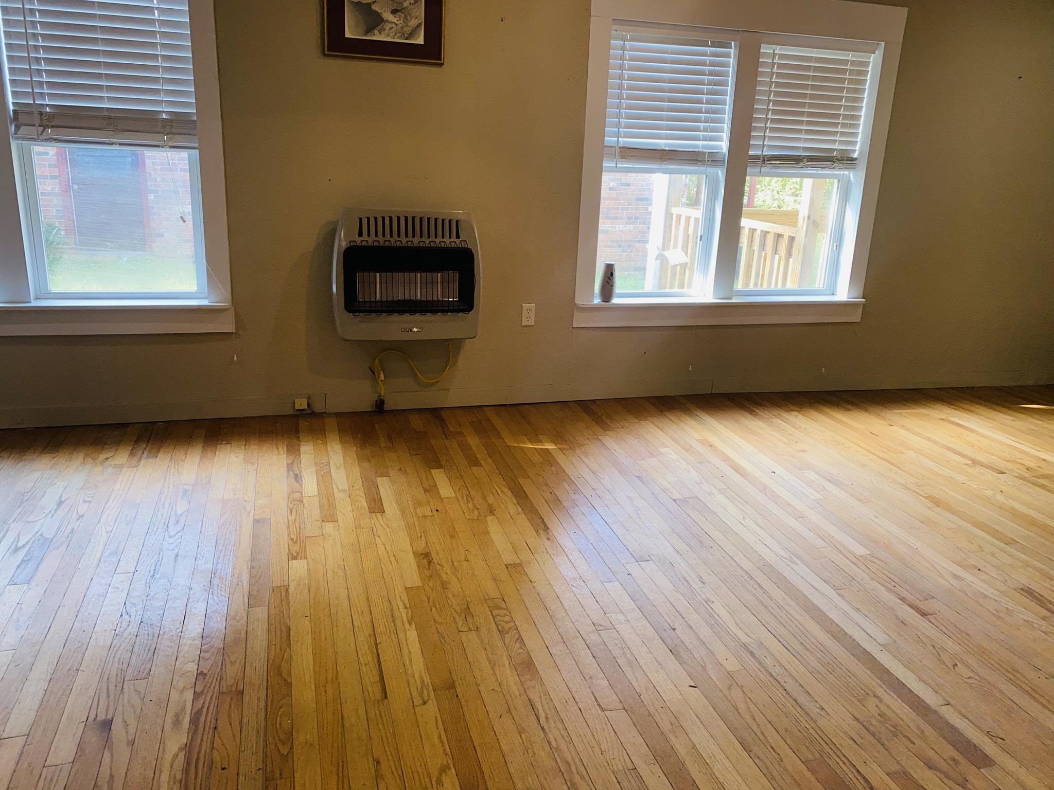 215 N Lunen  Melbourne, AR