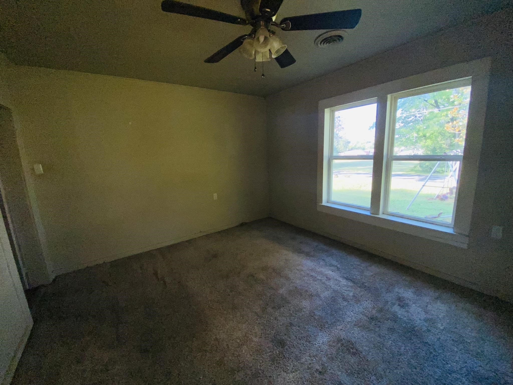 215 N Lunen  Melbourne, AR