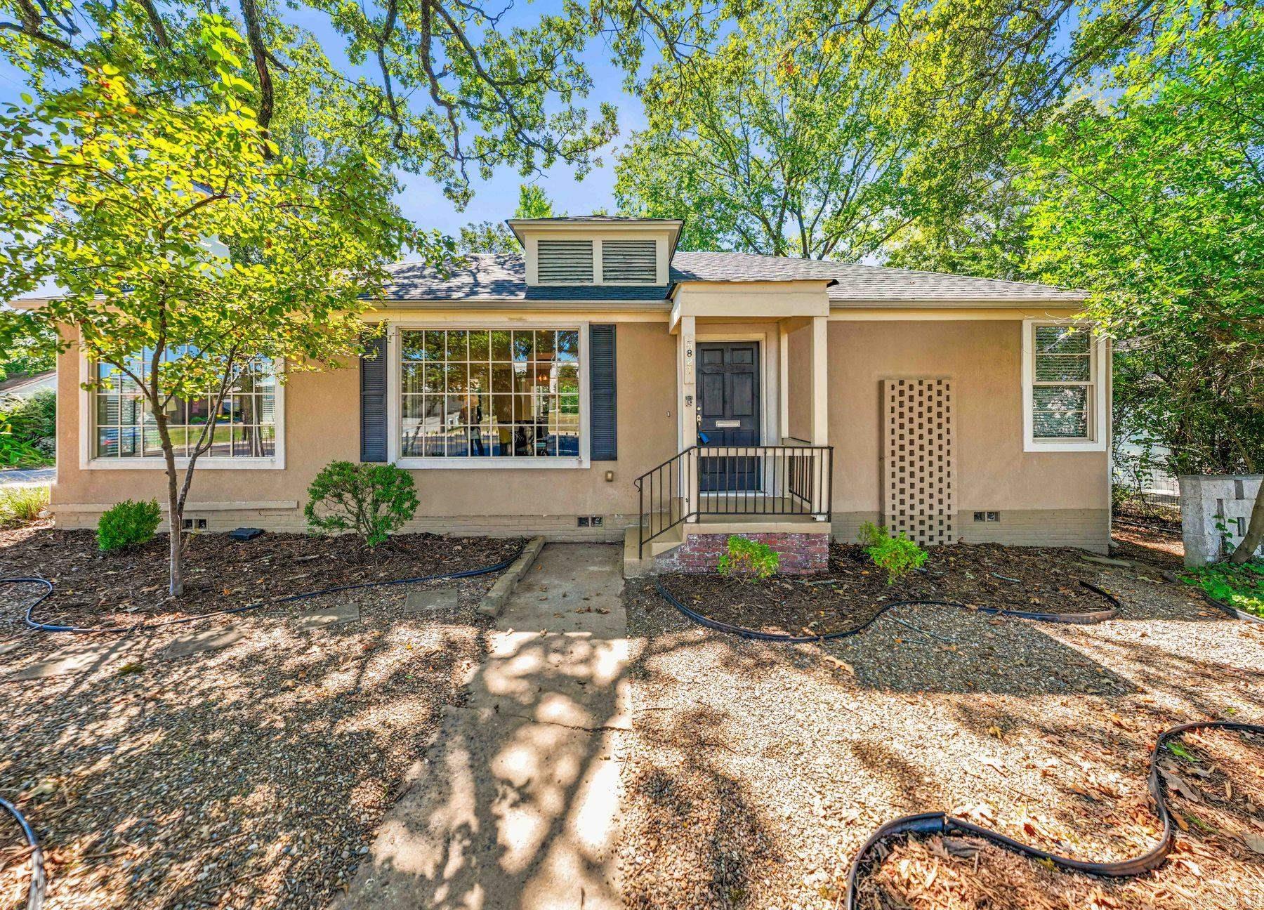 5821  Cantrell  Little Rock, AR