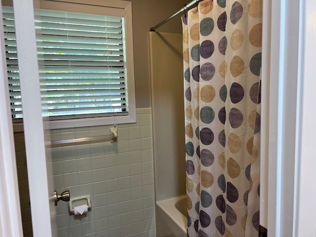 236 N Riverview  Mountain View, AR