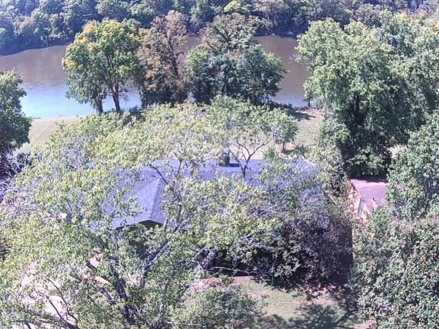 236 N Riverview  Mountain View, AR