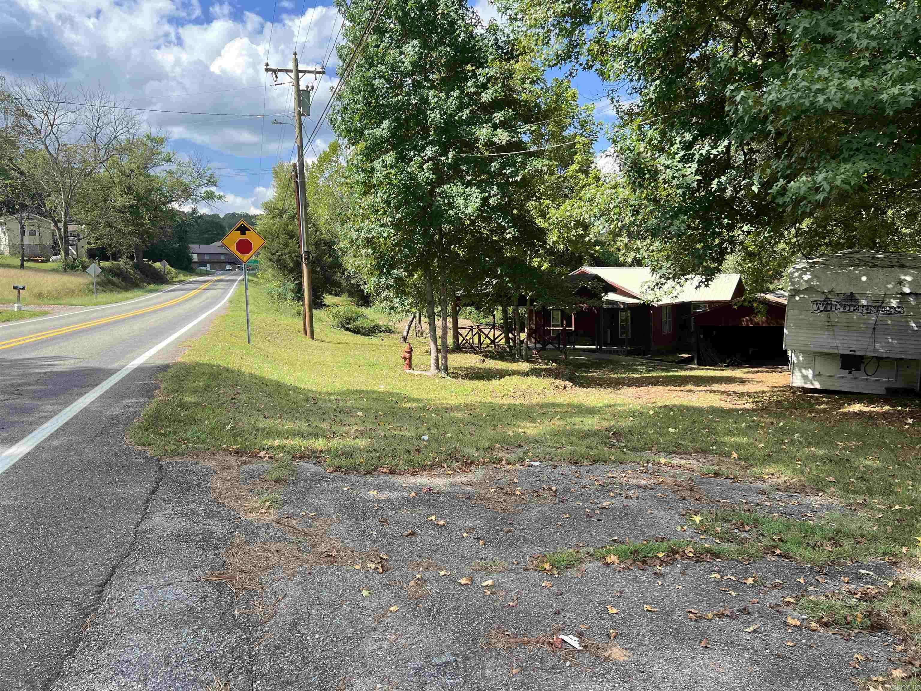 9757  Hwy 16 E  Shirley, AR
