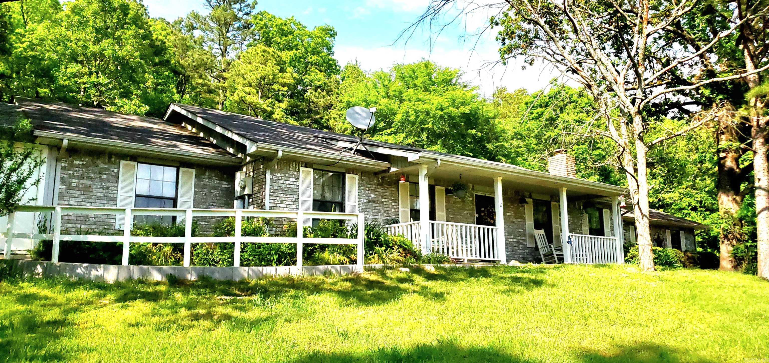 1167  Polk Road 61  Mena, AR