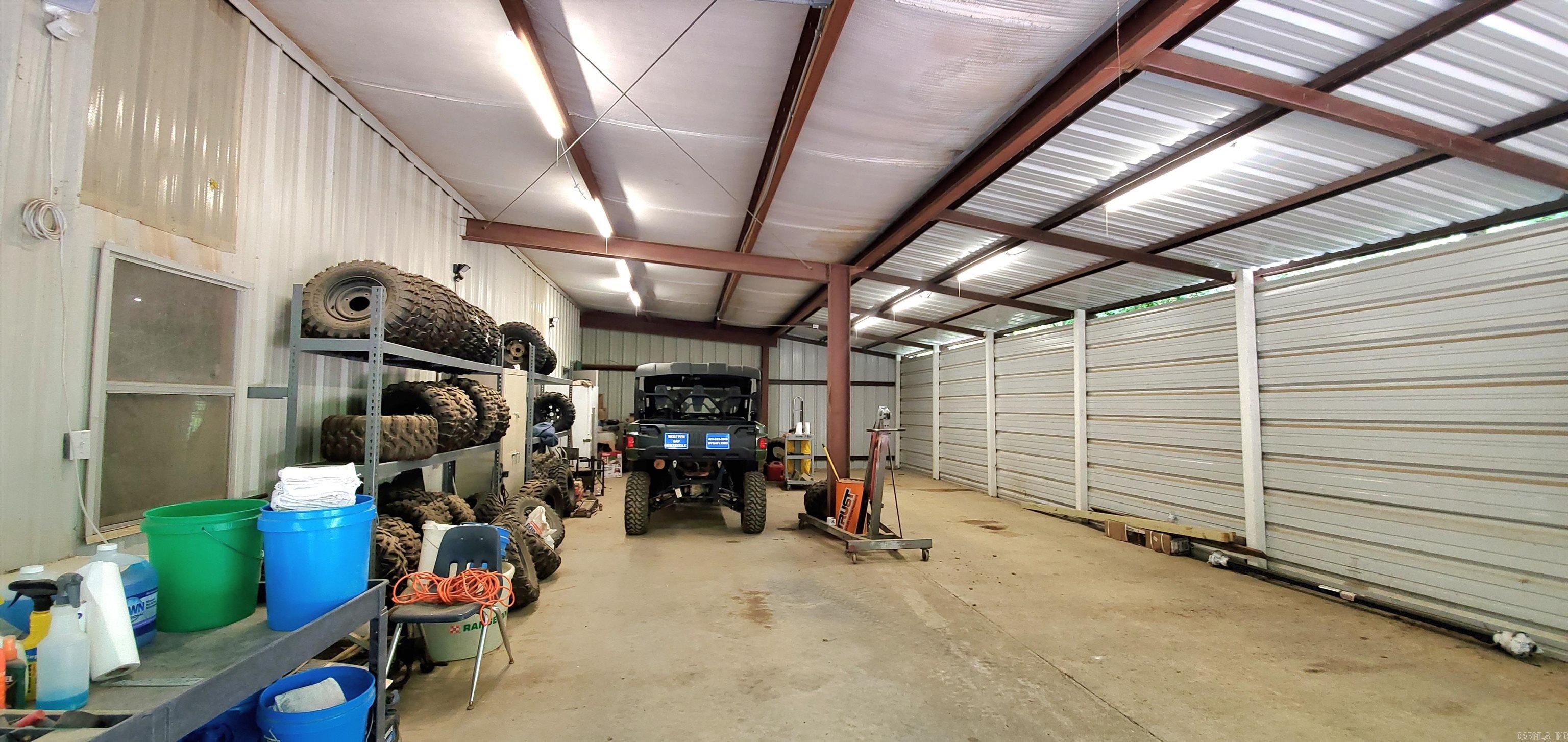 Unk  Polk Road 61  Mena, AR