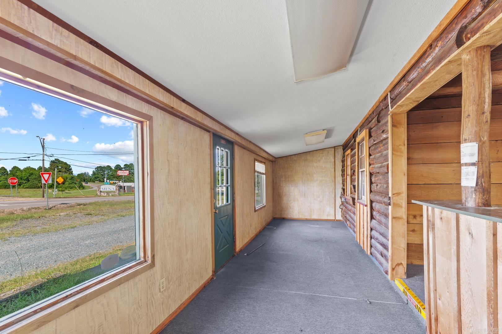2209  Hwy 71 N  Mena, AR