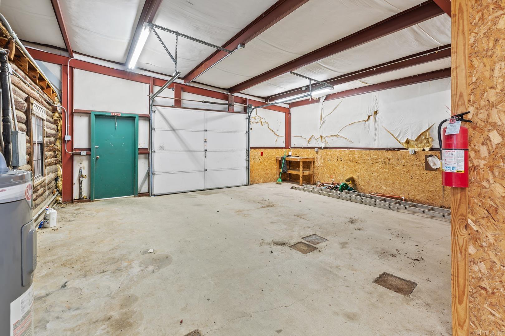 2209  Hwy 71 N  Mena, AR