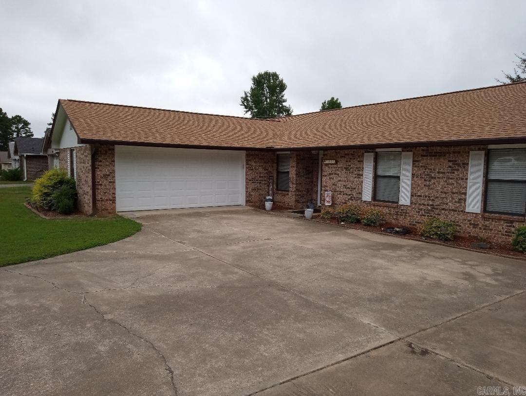 2804  Jerry Lee  Mena, AR