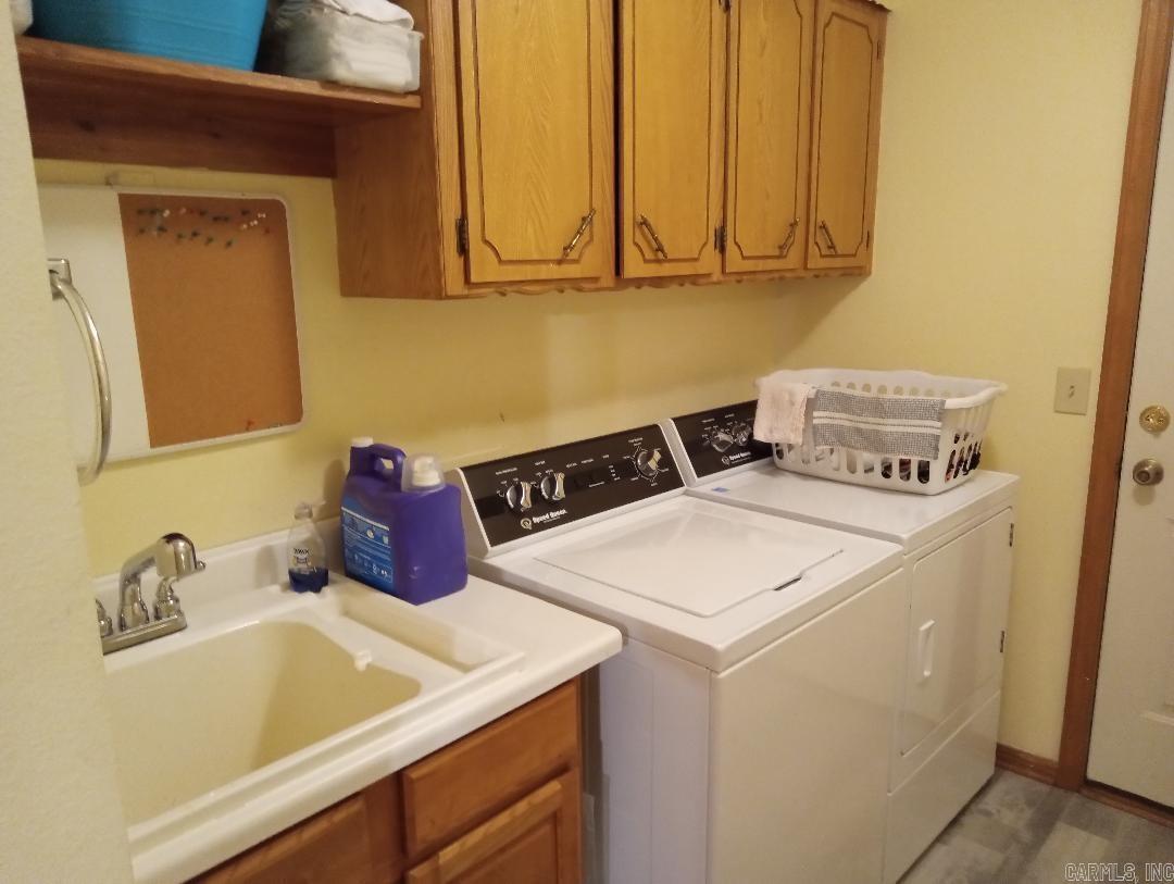 2804  Jerry Lee  Mena, AR