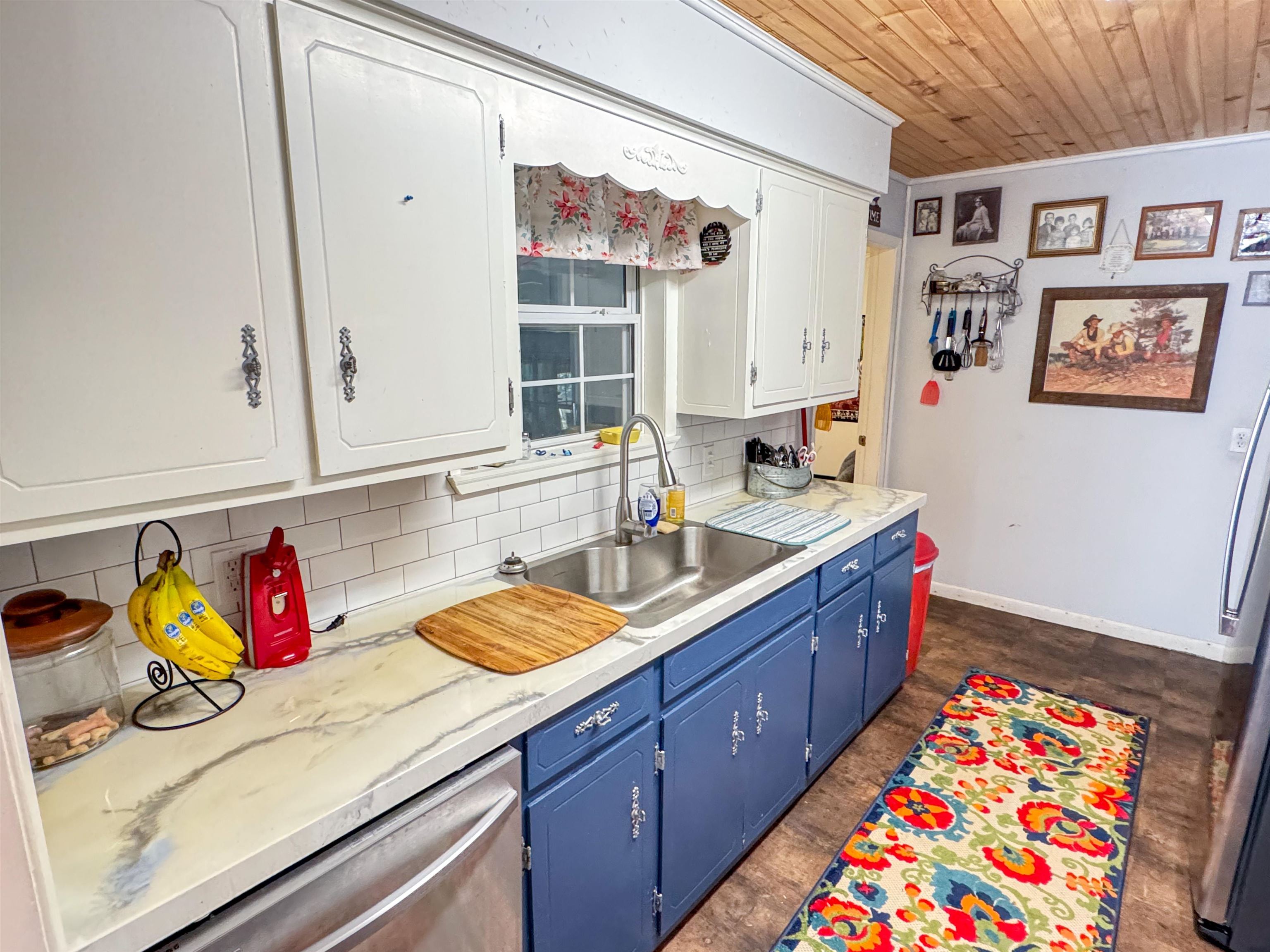 300  Fairway Dr  Horseshoe Bend, AR