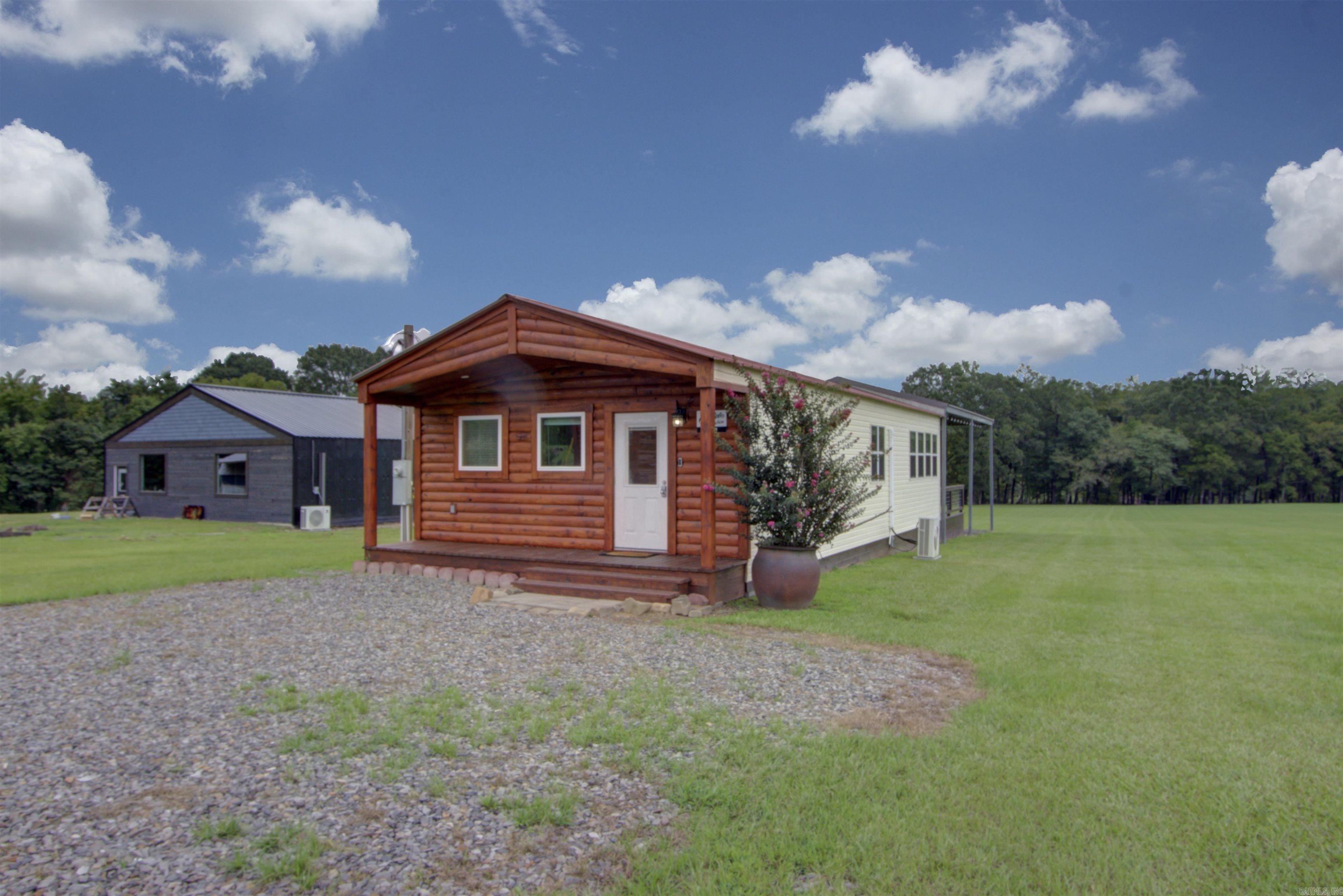 894  Vaughn  Glenwood, AR