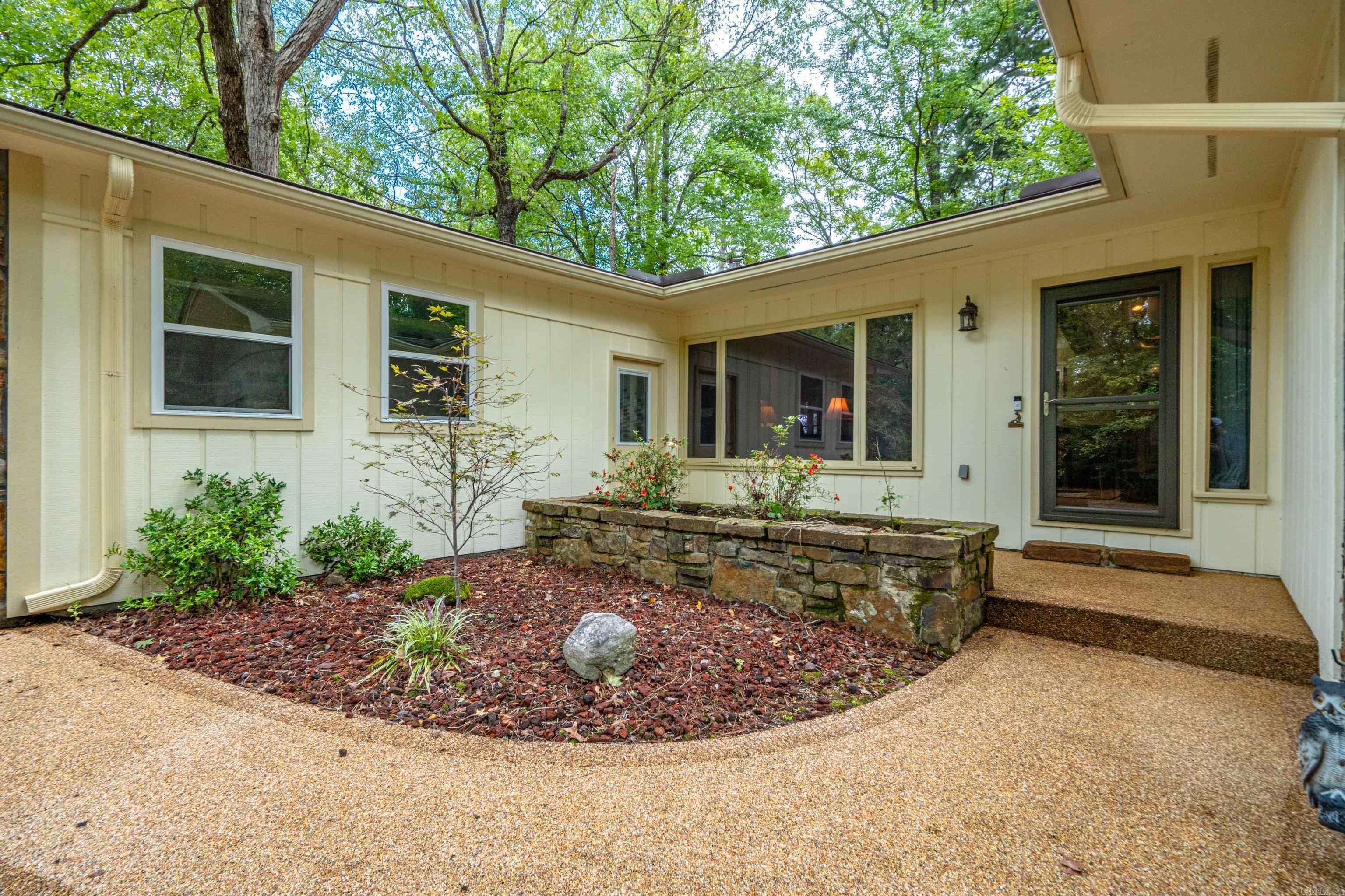 15  Tarifa  Hot Springs Village, AR