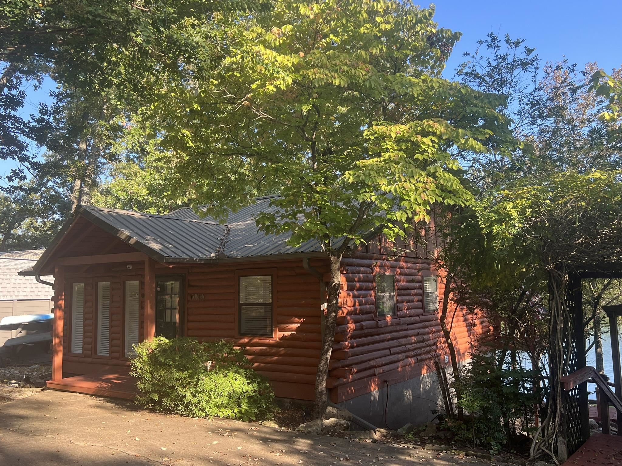 224  Robin Hood Lane  Hardy, AR
