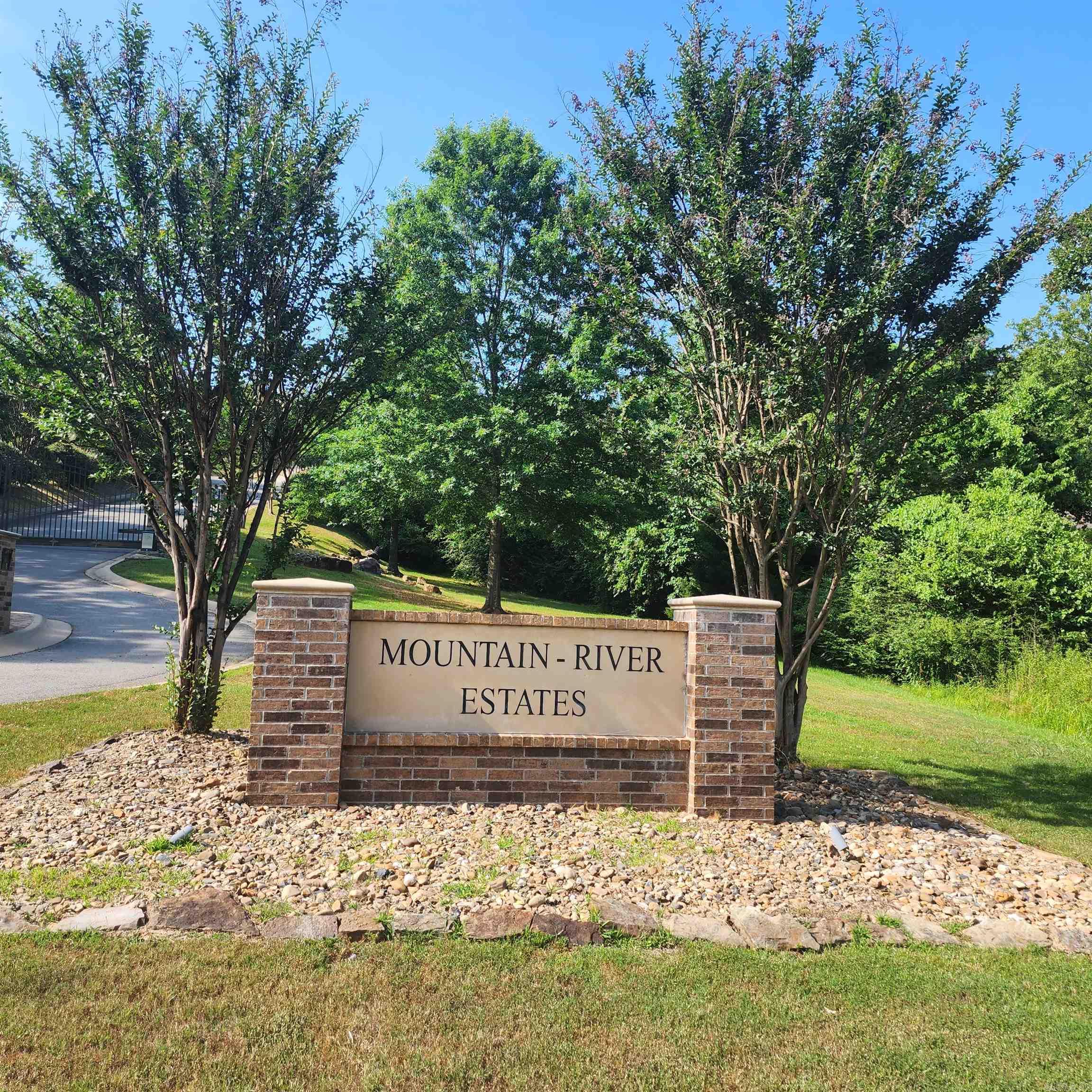 14000  Mountain River  North Little Rock, AR