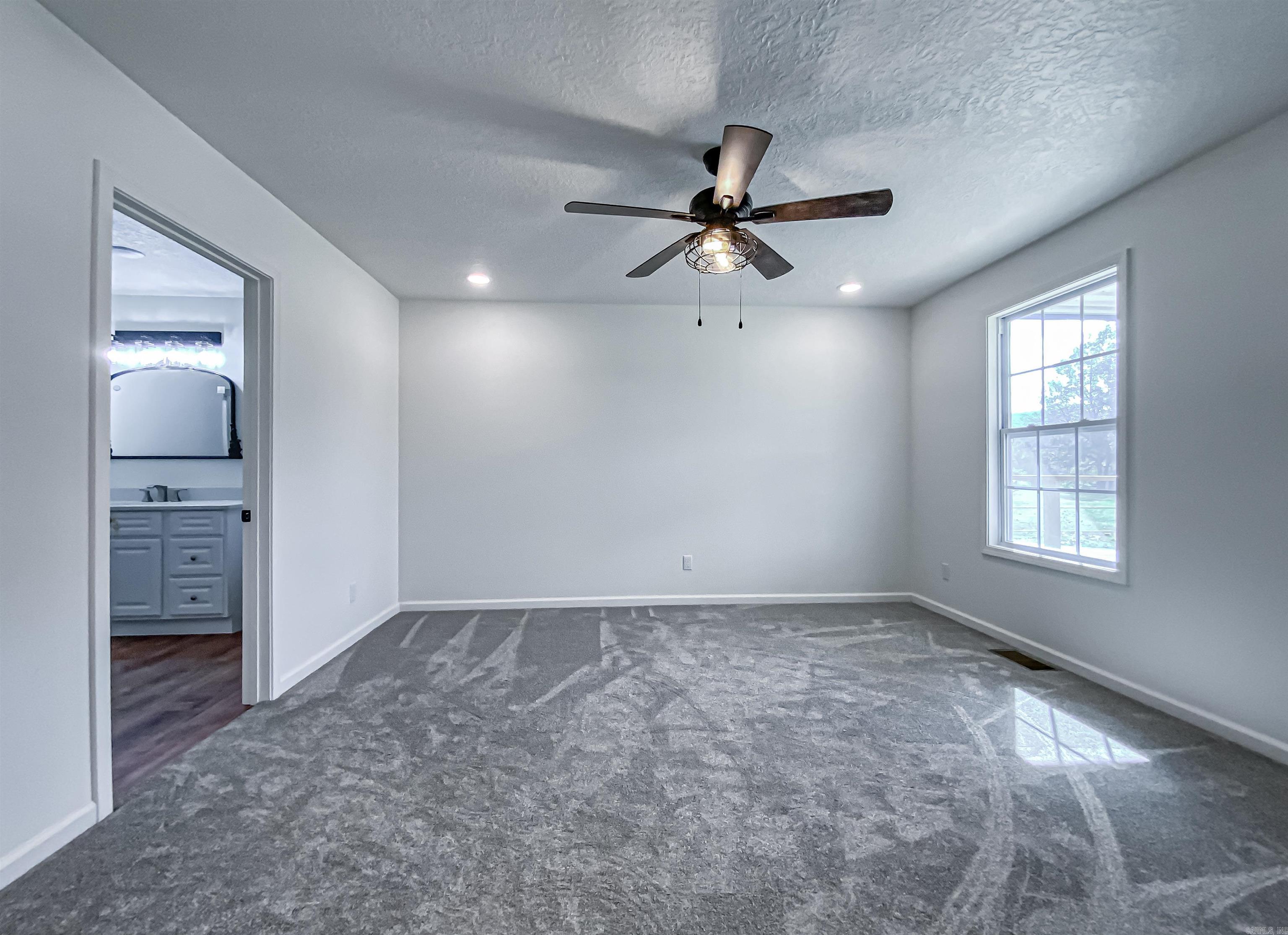 346  Crocket  Norfork, AR