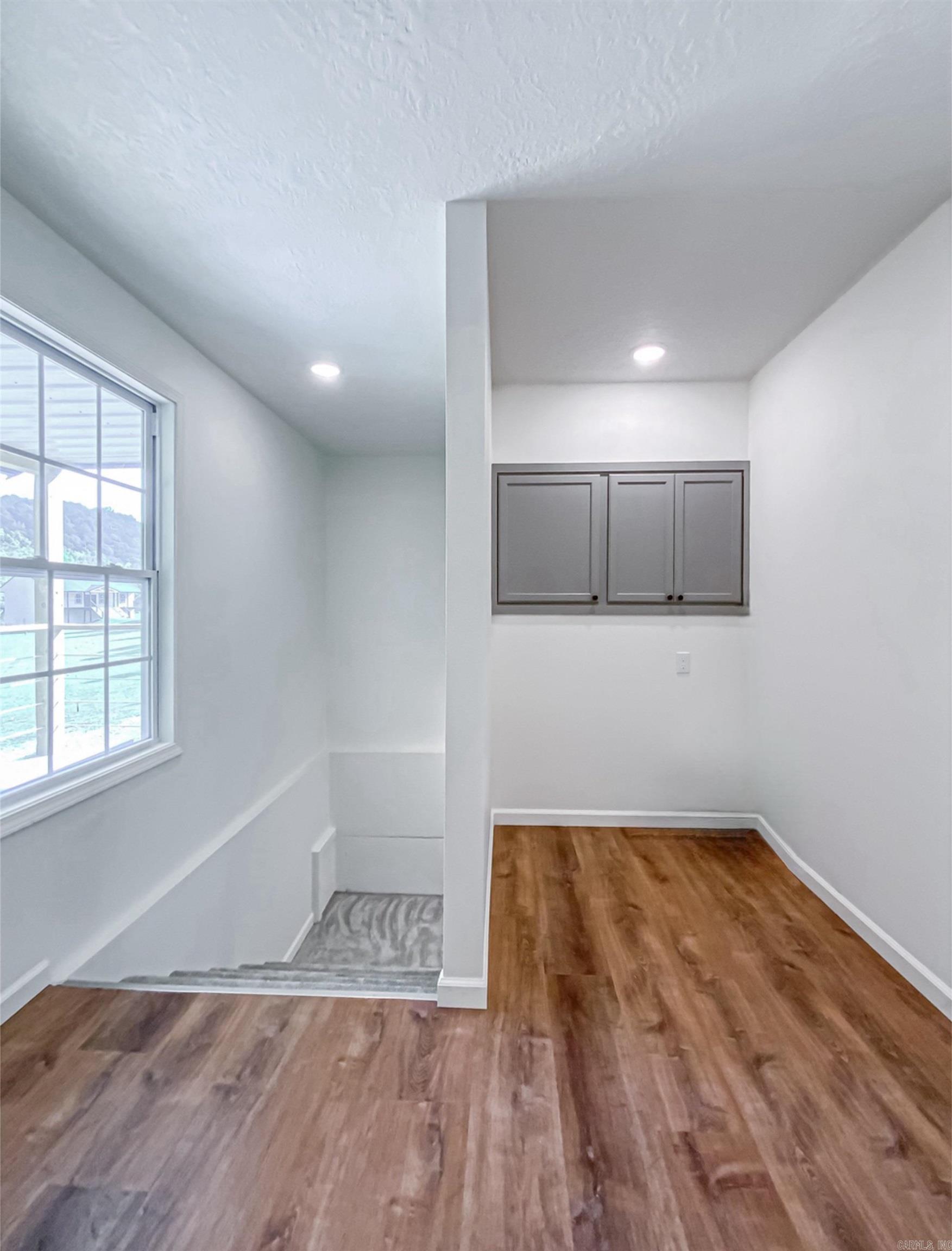 346  Crocket  Norfork, AR