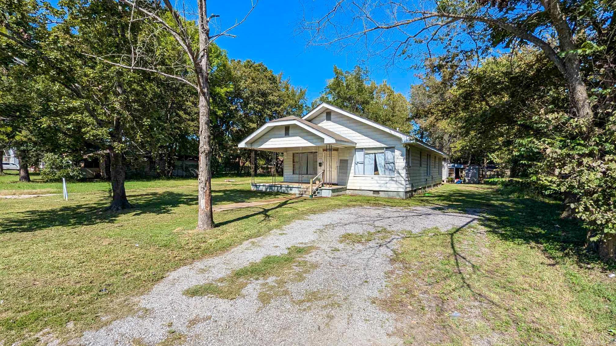 520  Main  Newport, AR