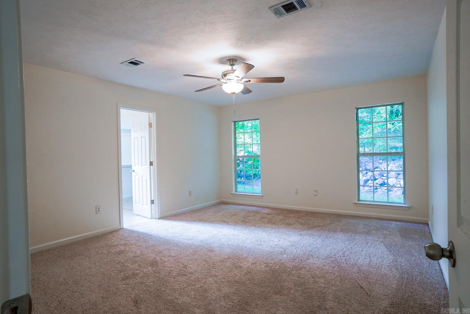 44 Kirkland Drive Cabot, AR 72023