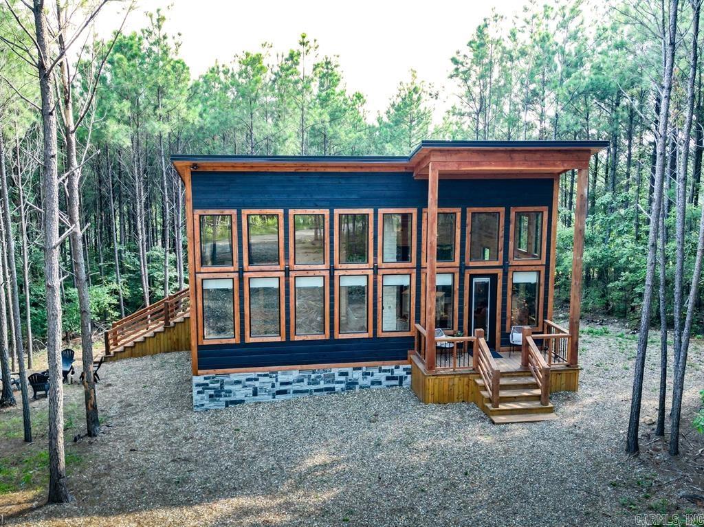 69  Bear Elm  Hochatown, OK