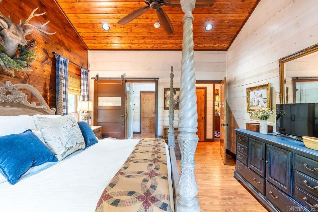 10  Redtail  Heber Springs, AR