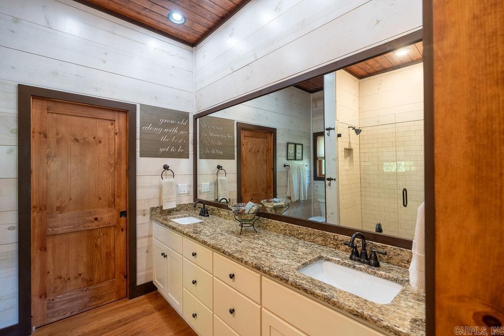 10  Redtail  Heber Springs, AR