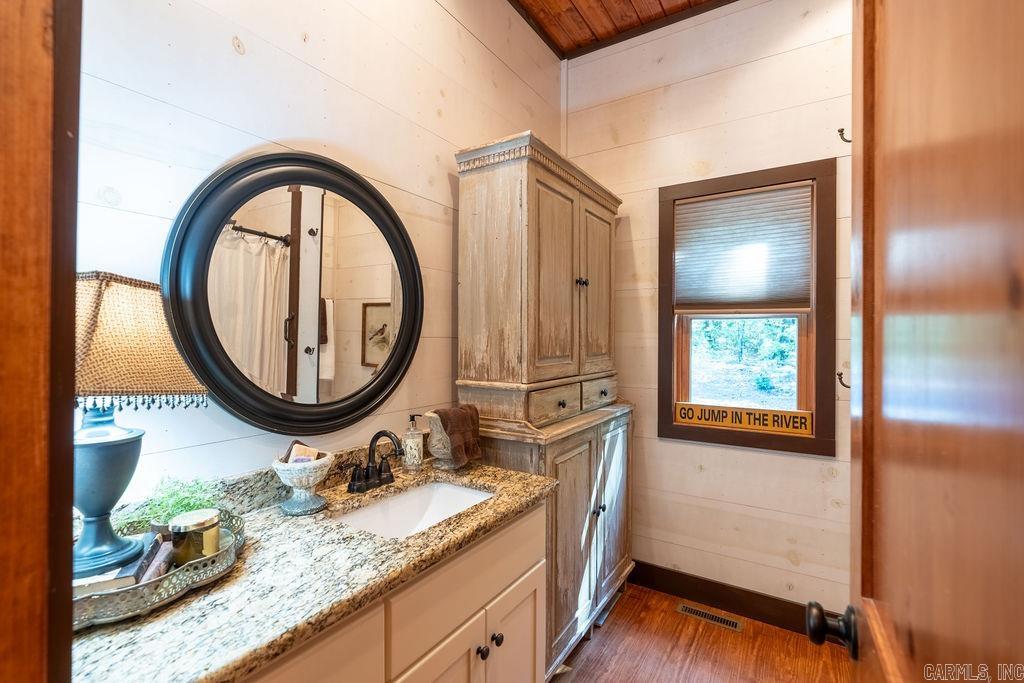 10  Redtail  Heber Springs, AR