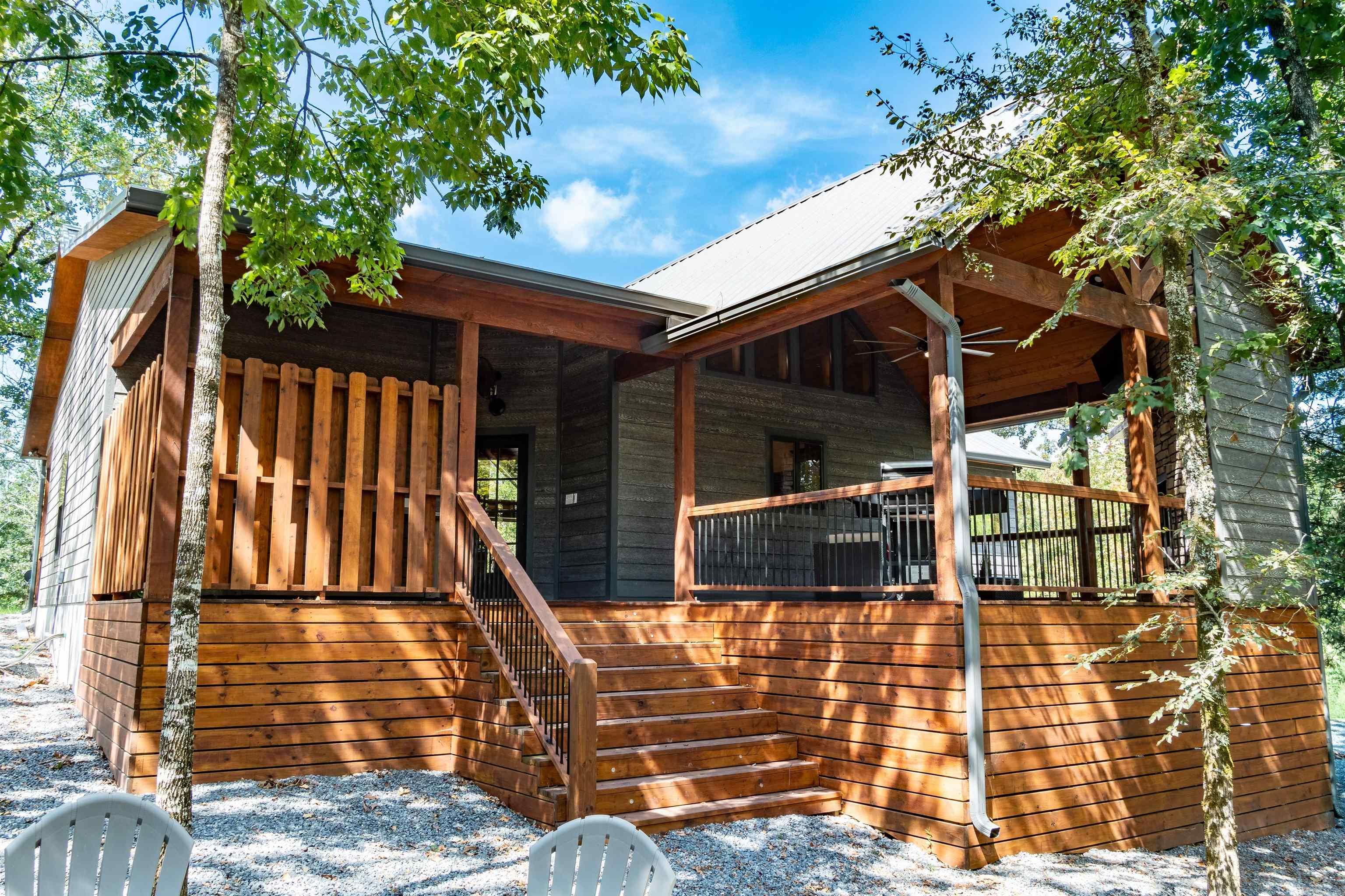 772  Hickory Post  Hochatown, OK