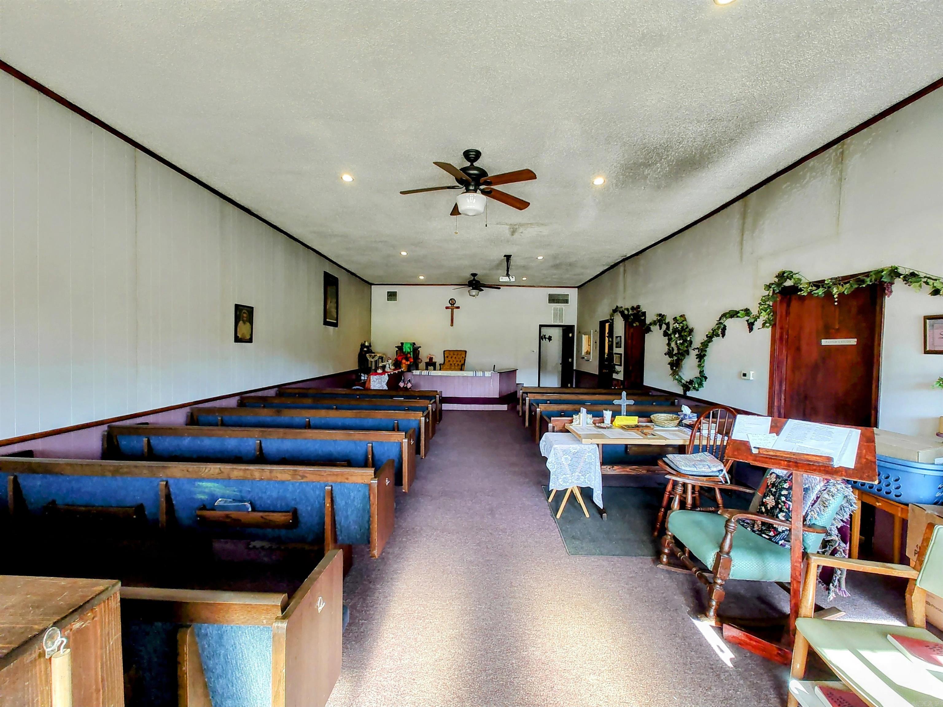 109 N Main  Chidester, AR
