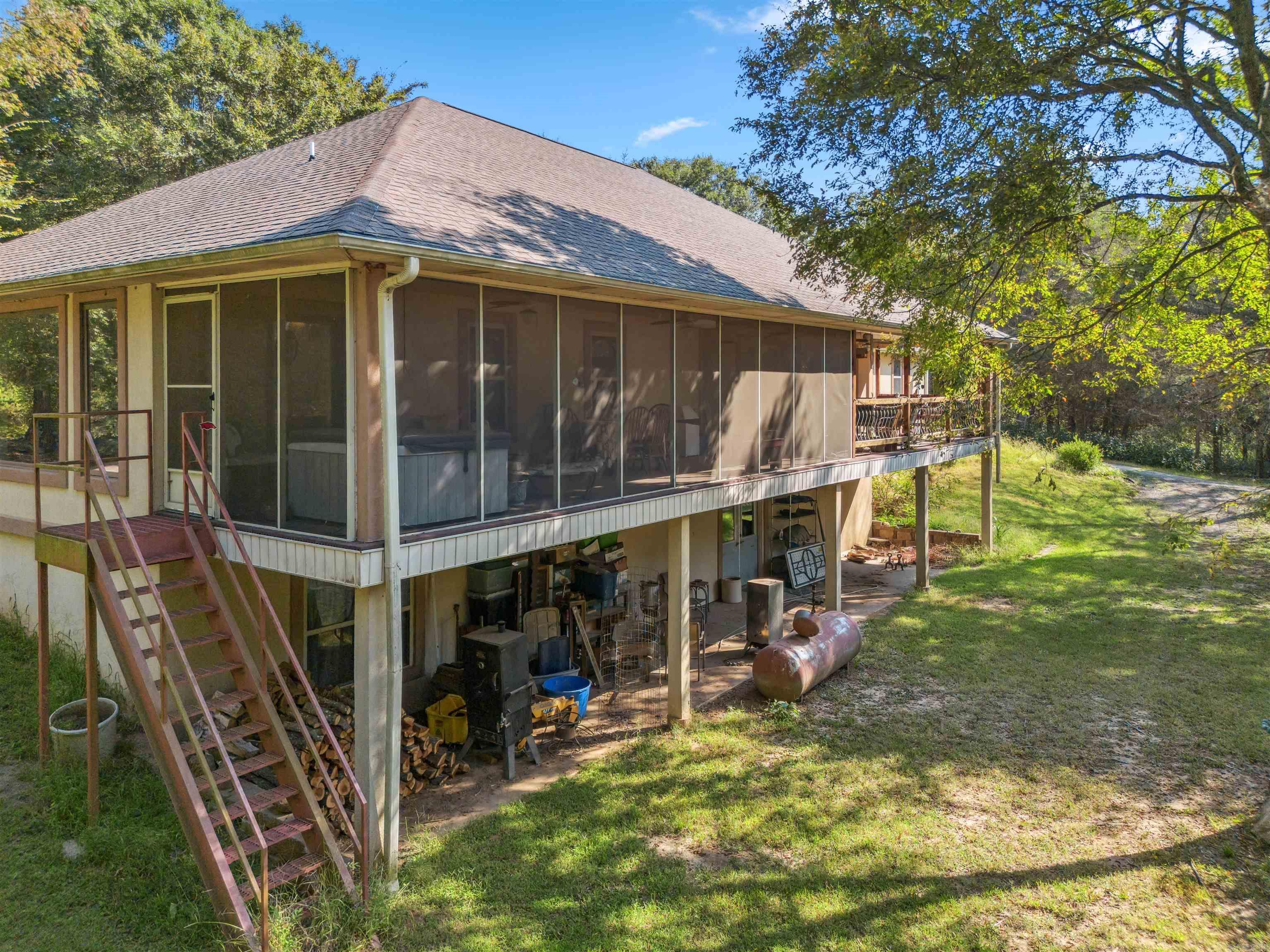 9039  GRAND PRAIRIE  Charleston, AR