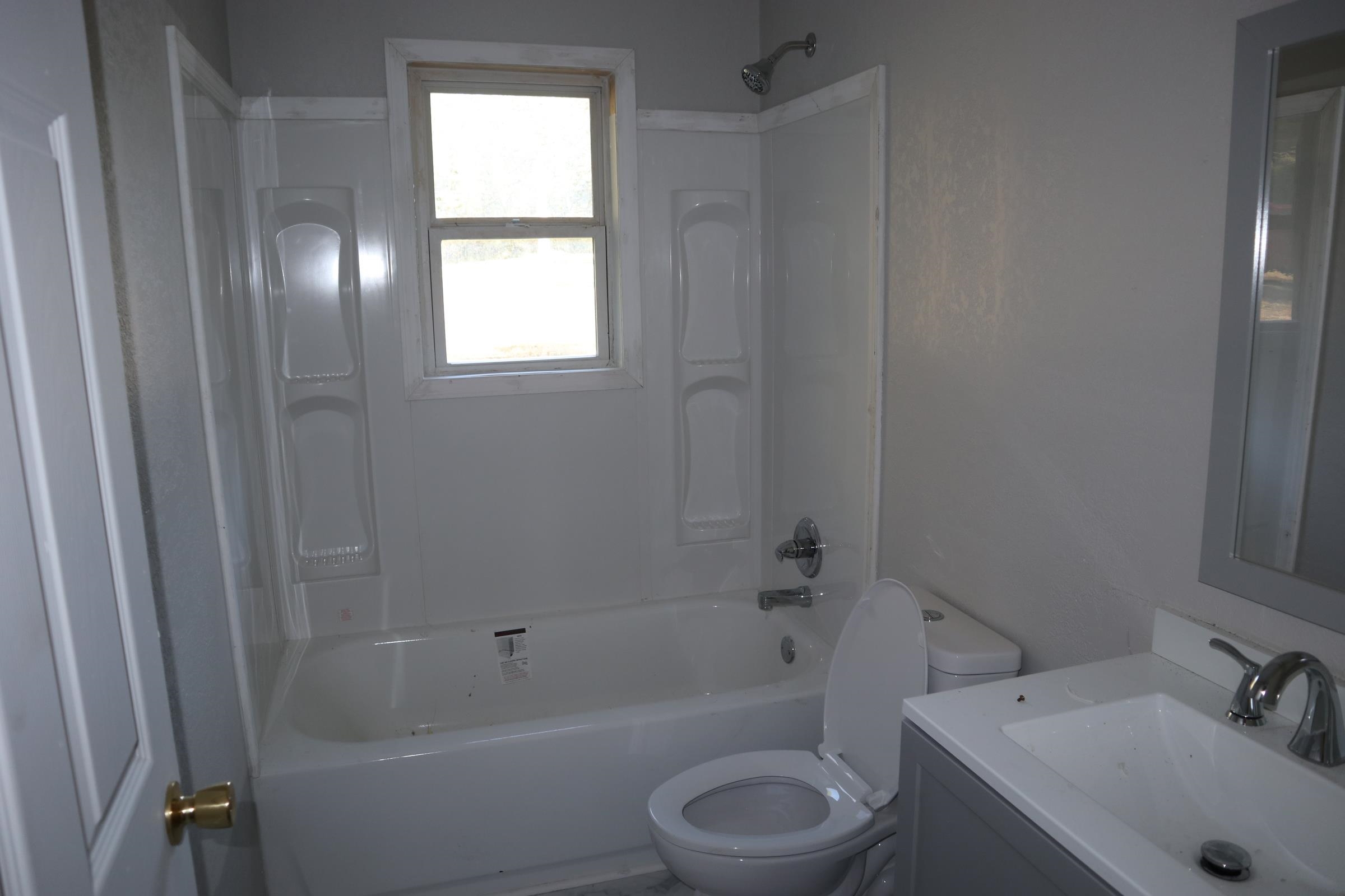 1512 W Cardinal Dr  Horseshoe Bend, AR