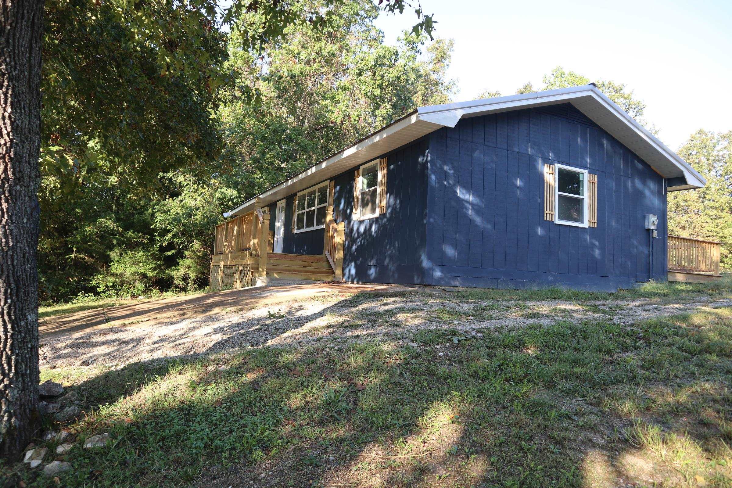 1512 W Cardinal Dr  Horseshoe Bend, AR
