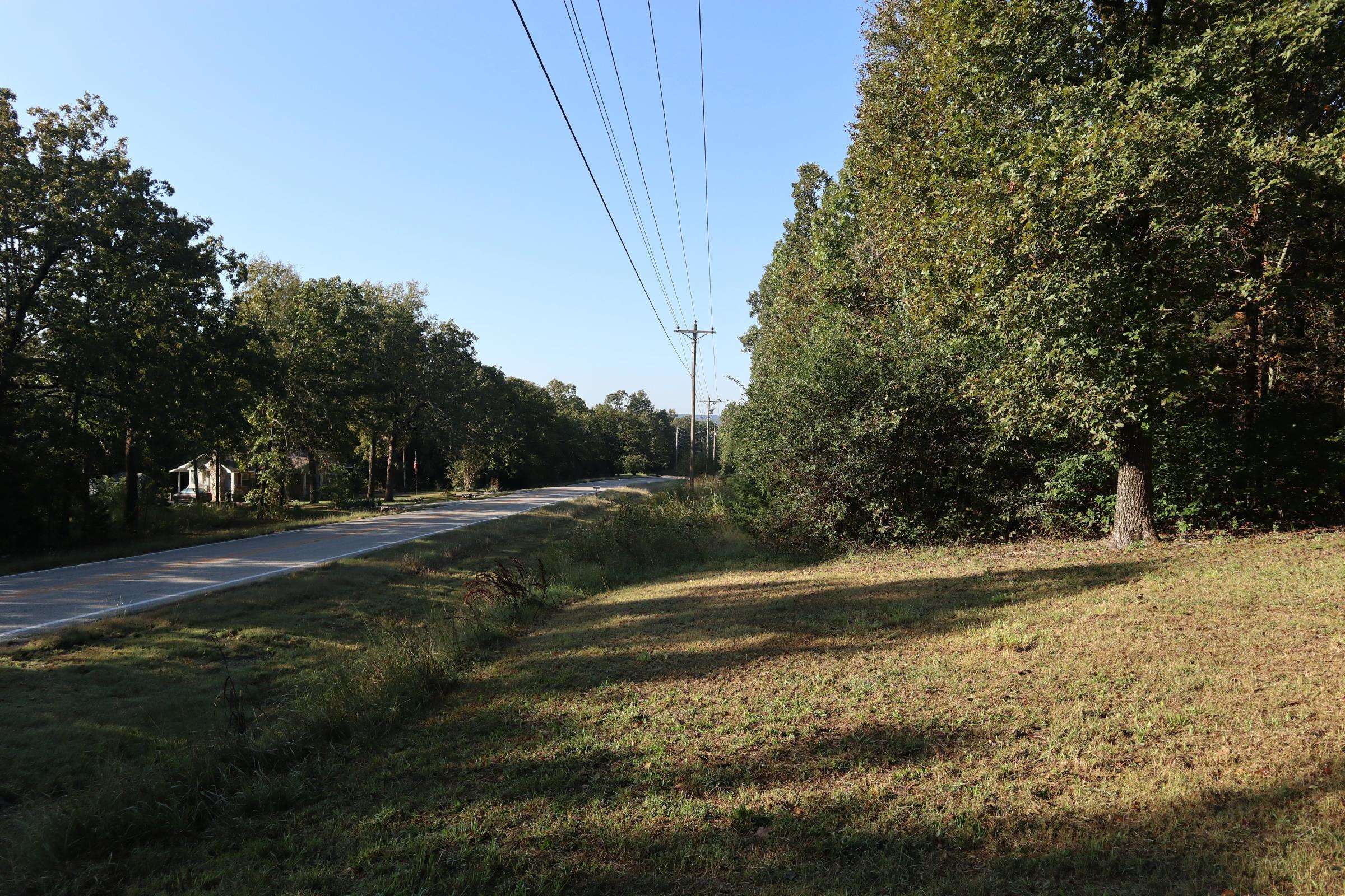 1512 W Cardinal Dr  Horseshoe Bend, AR