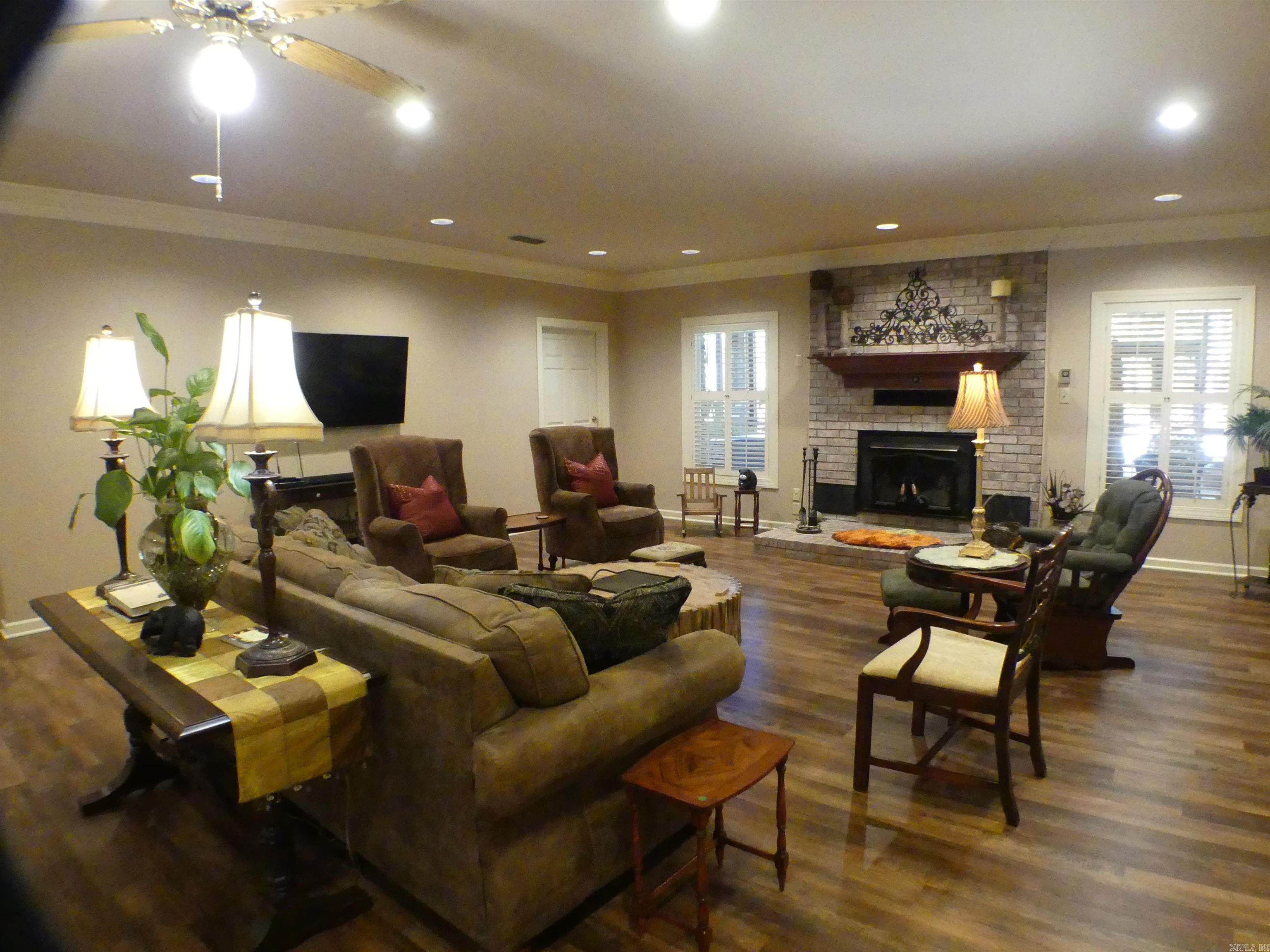 2205  Church  Mena, AR
