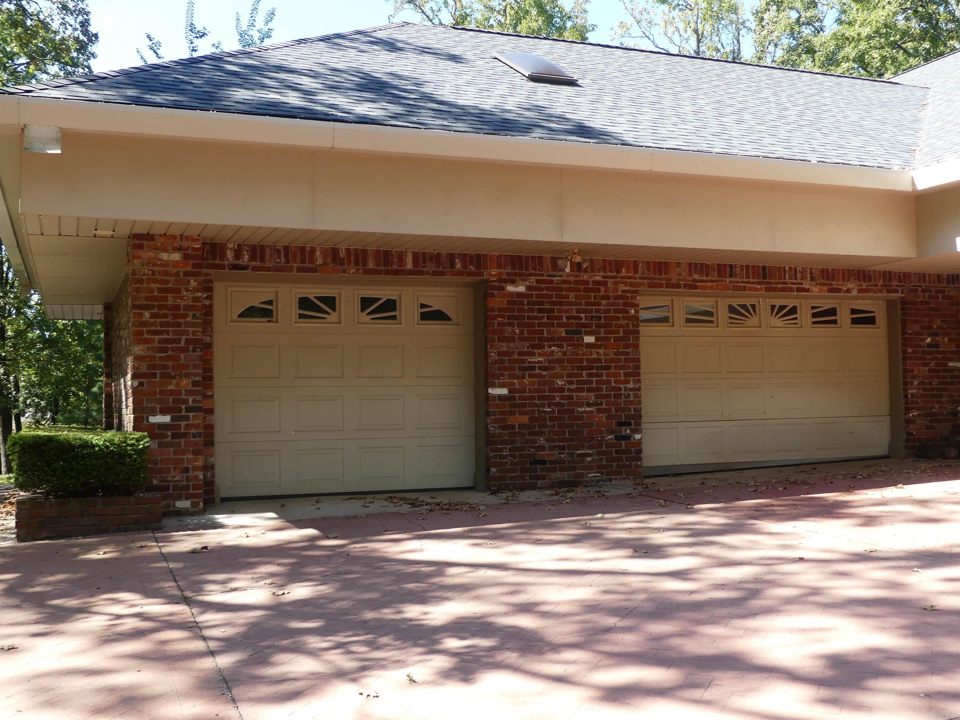 2205  Church  Mena, AR