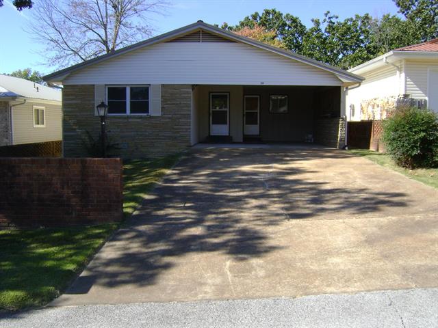 309  Parliament Drive  Horseshoe Bend, AR