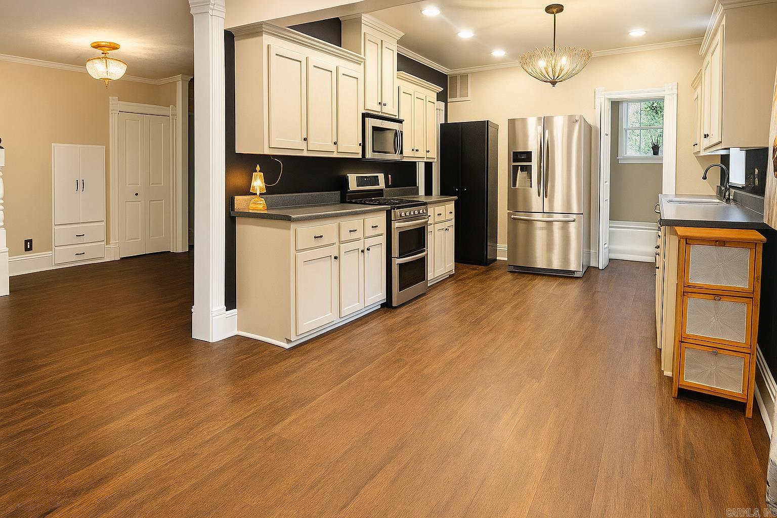 756 Royal Avenue Piggott, AR 72454