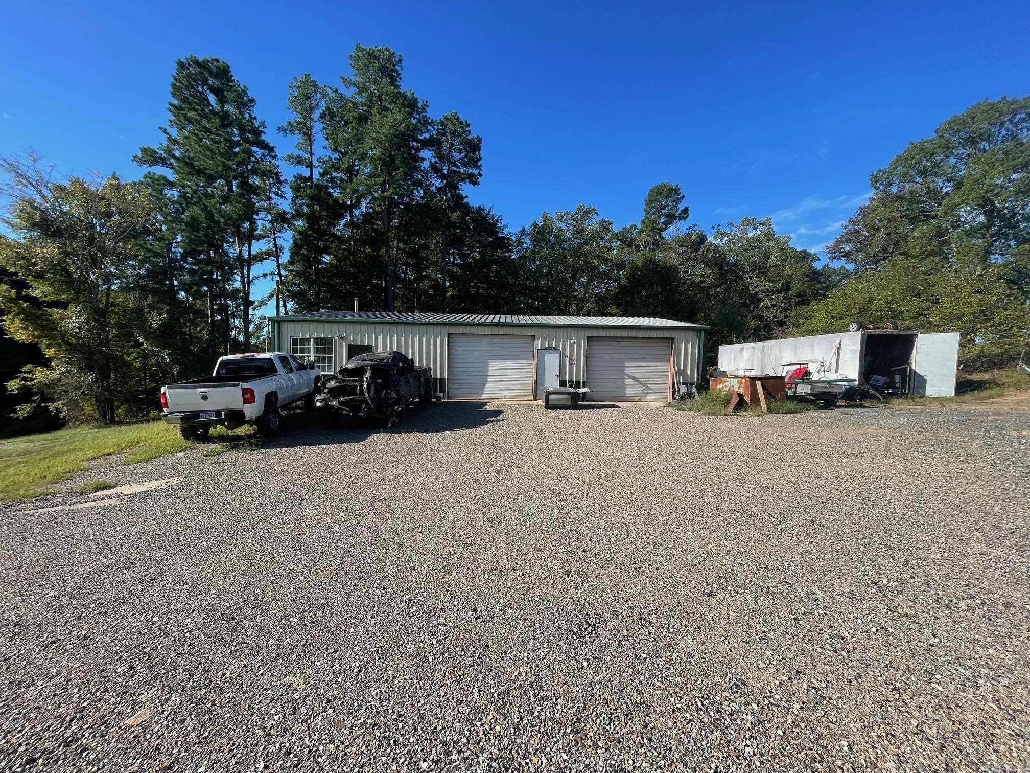 4004  HWY 71 S  Mena, AR
