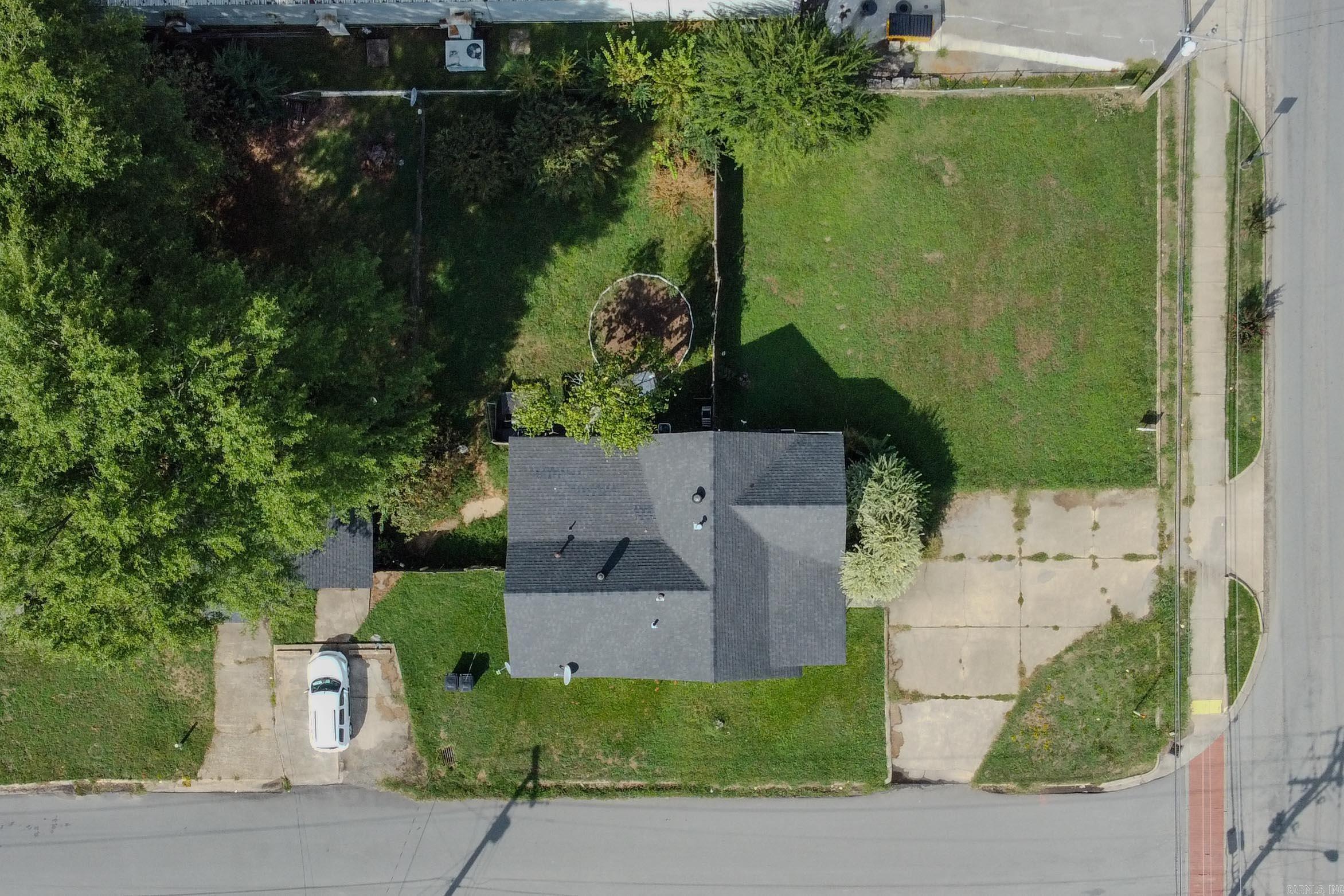 1200 W South  Benton, AR