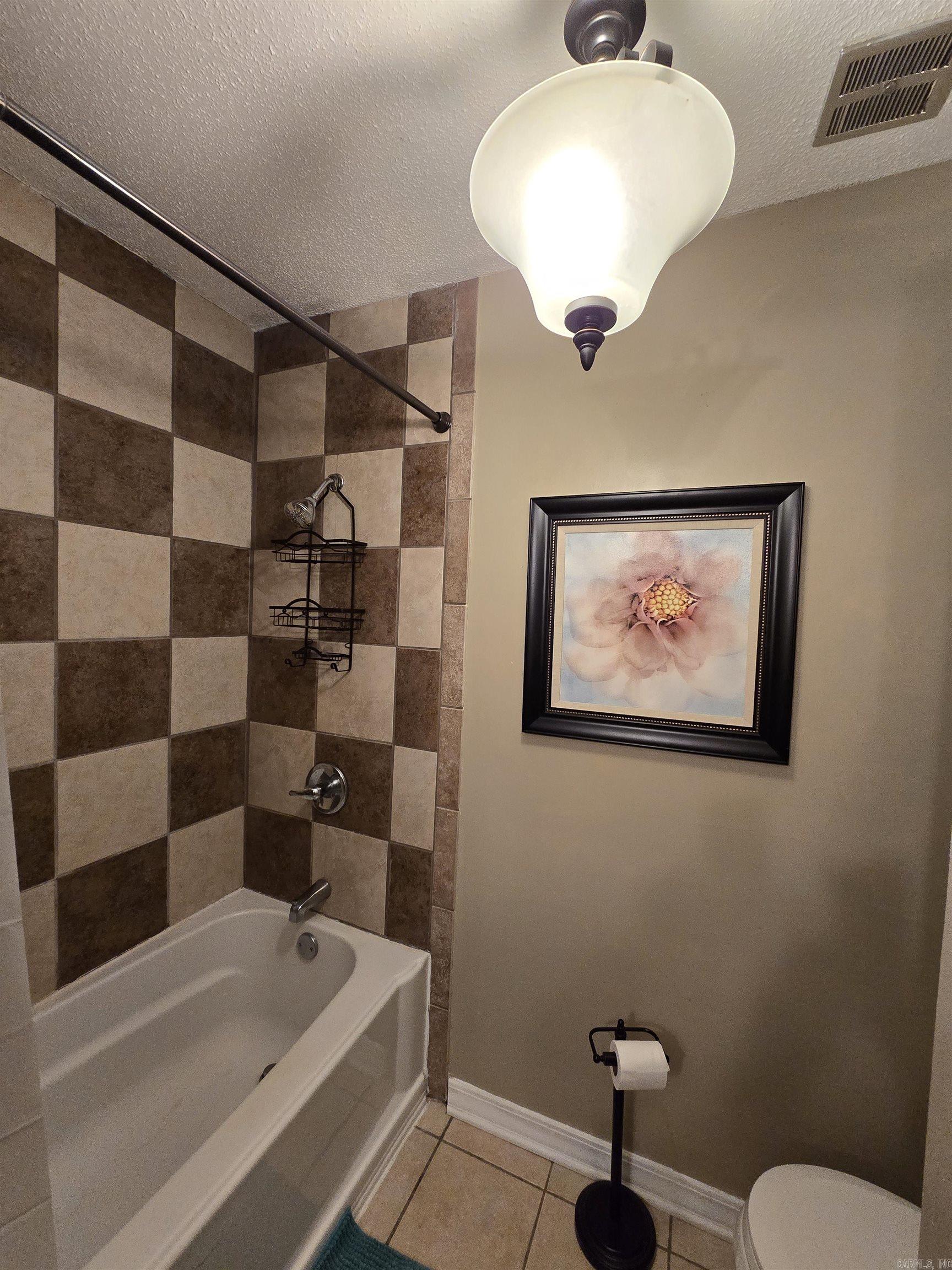 601  Dave creek  Fairfield Bay, AR