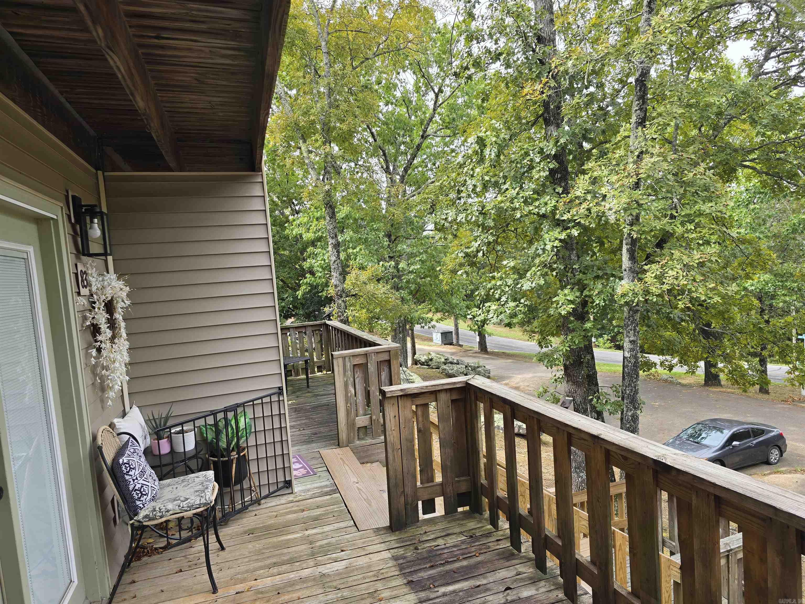 601  Dave creek  Fairfield Bay, AR
