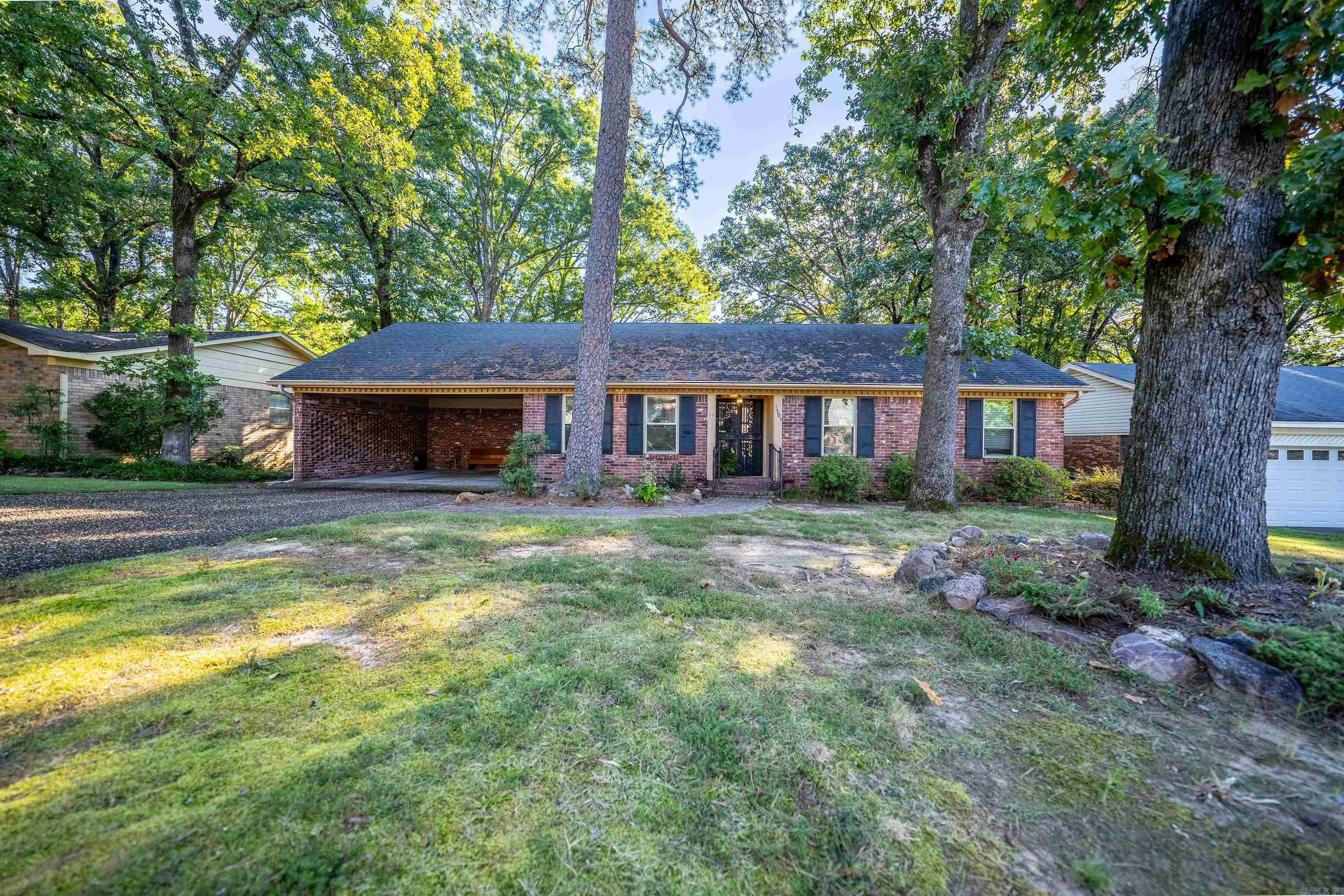 1305  Biscayne  Little Rock, AR