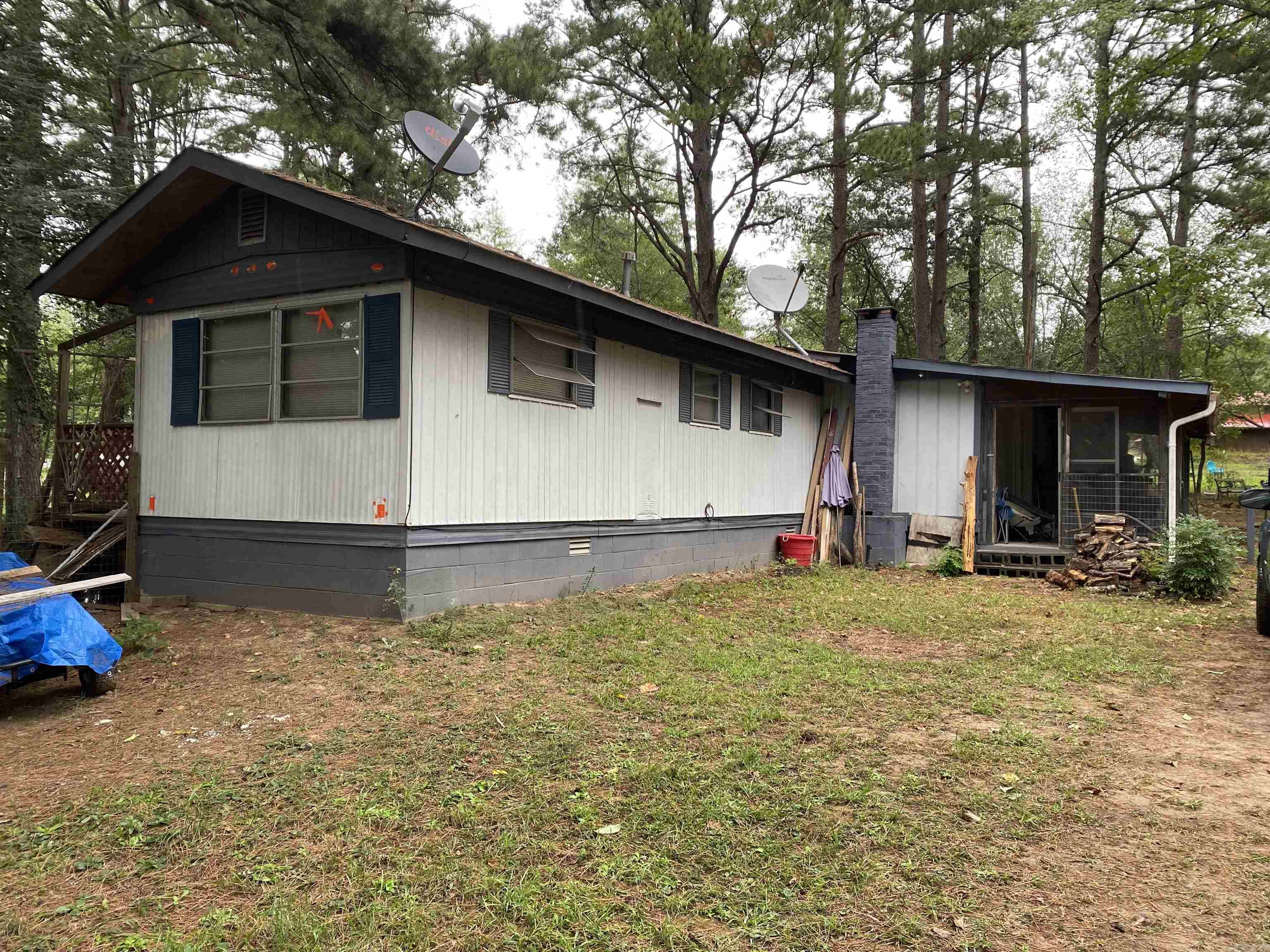 424  Lakeshore  Greers Ferry, AR