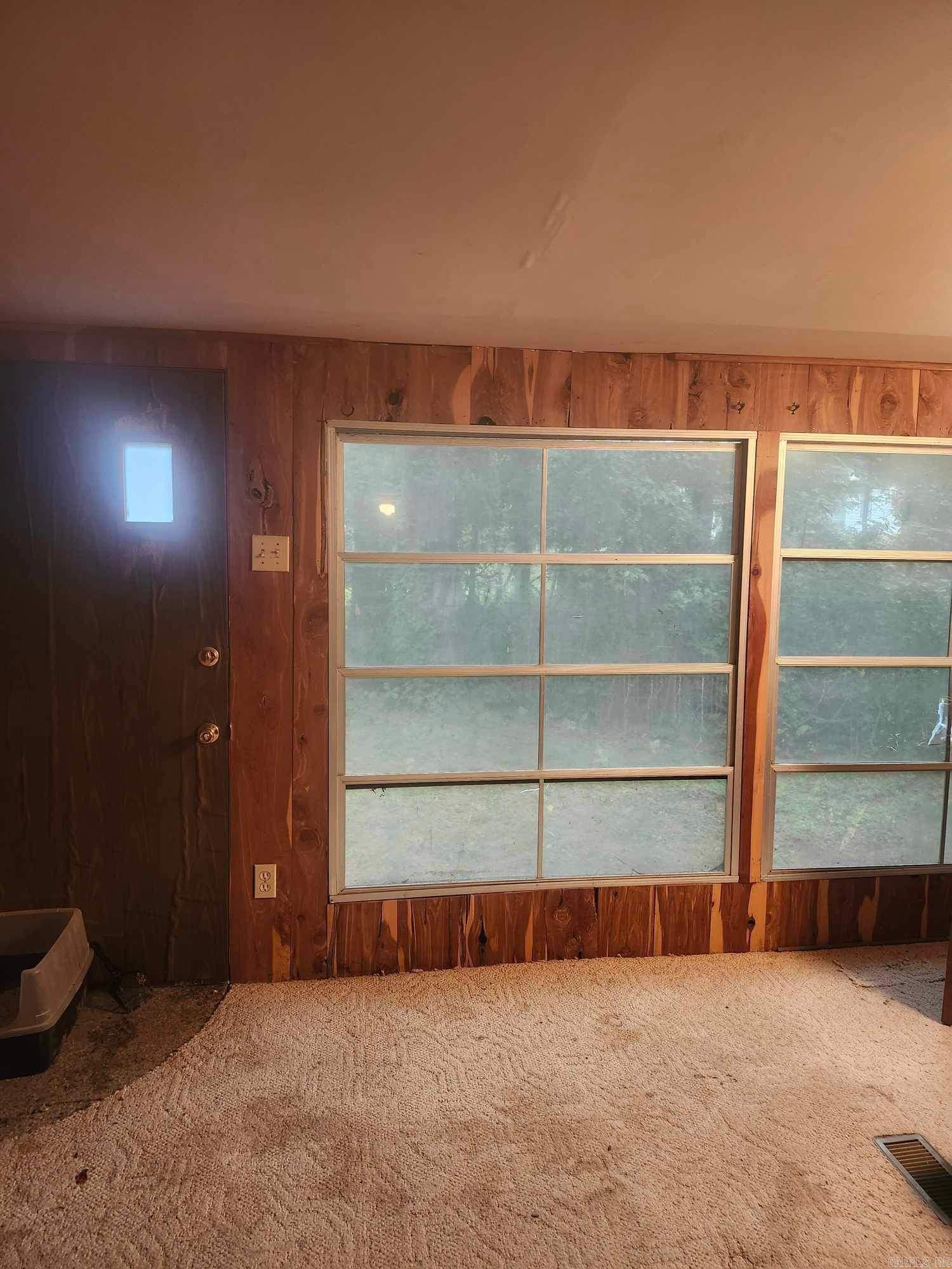424  Lakeshore  Greers Ferry, AR