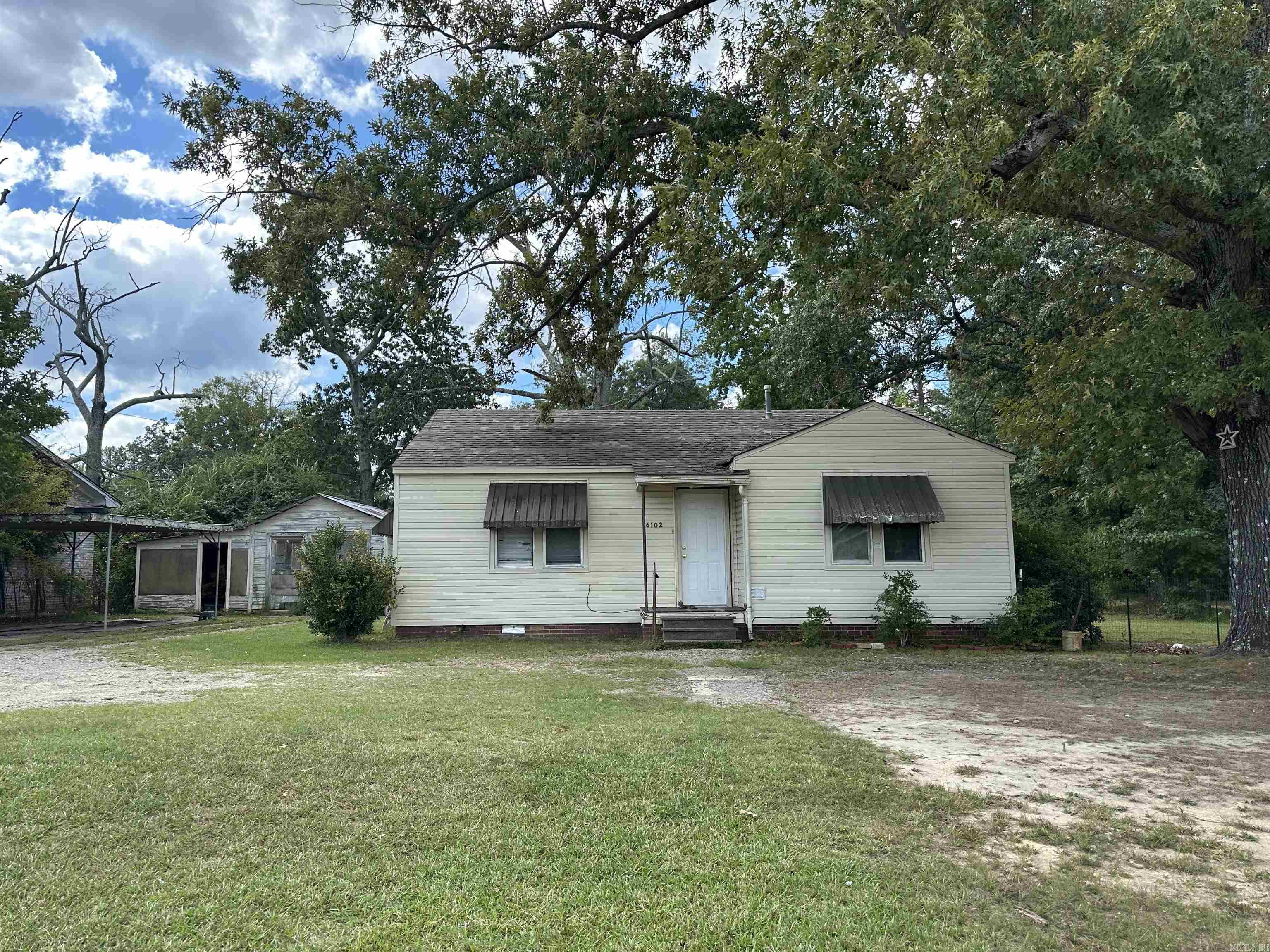 6102  Dollarway Rd.  Pine Bluff, AR