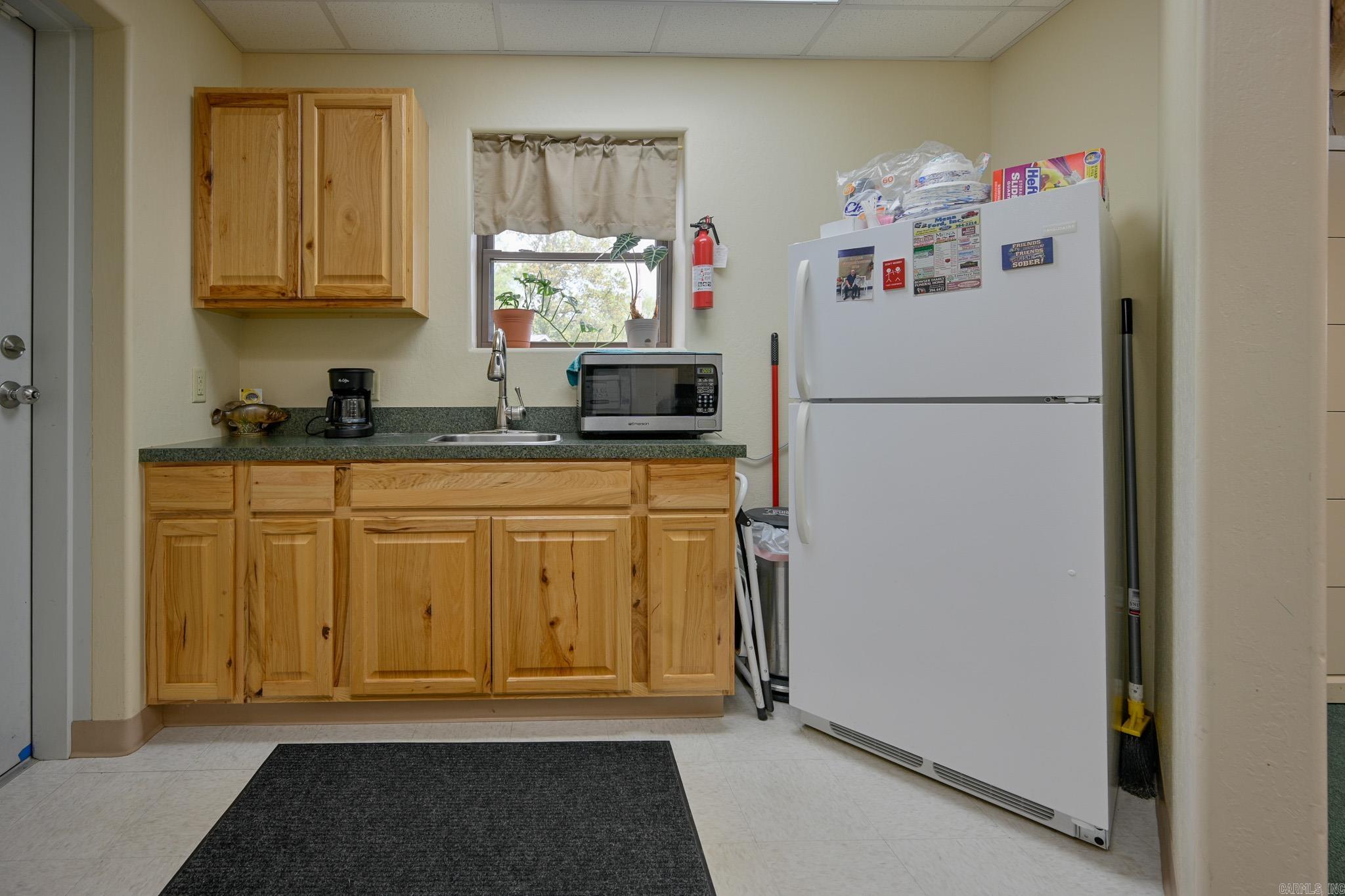701 S Morrow  Mena, AR