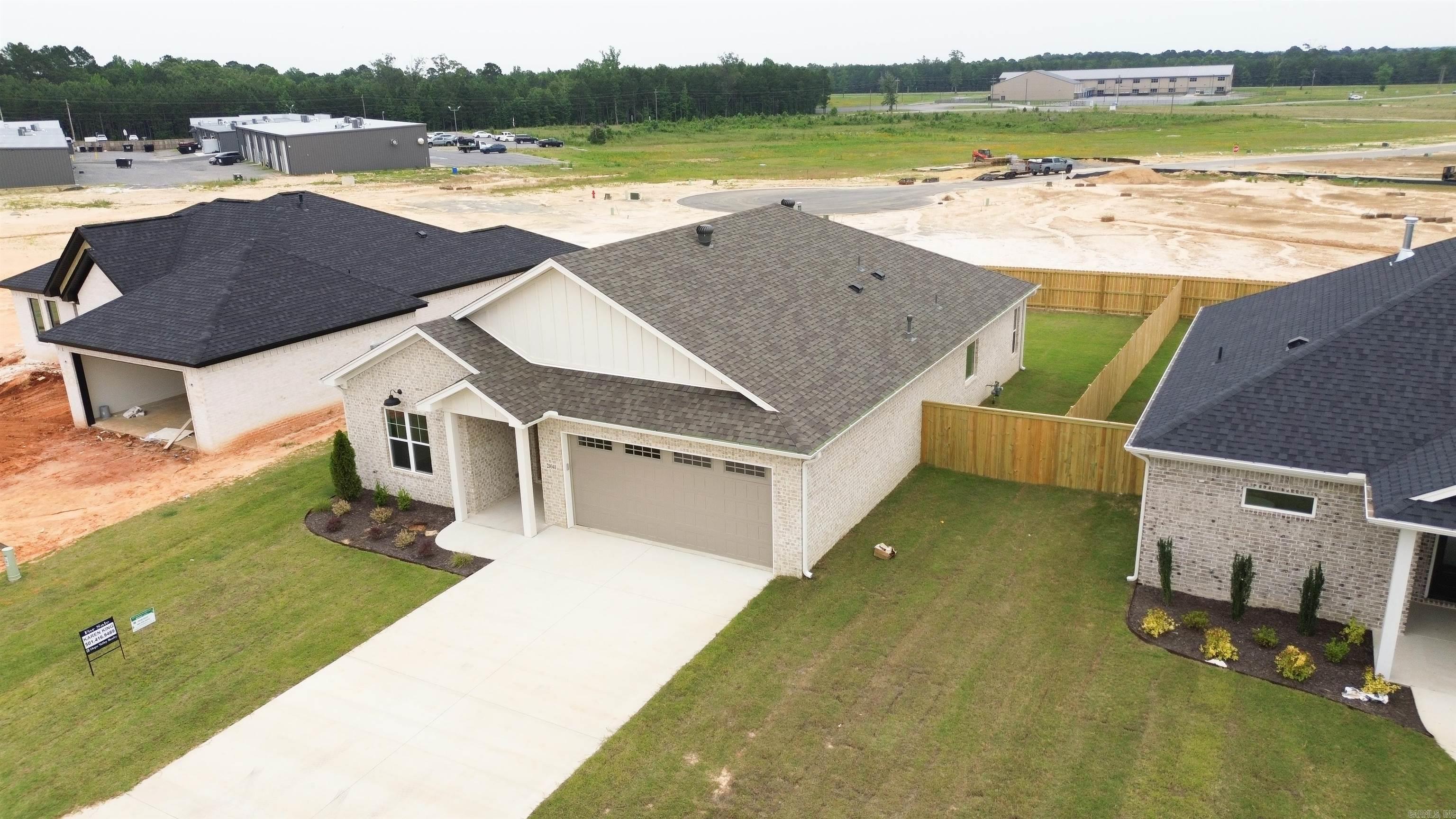 21041 Kinsley  Hensley, AR