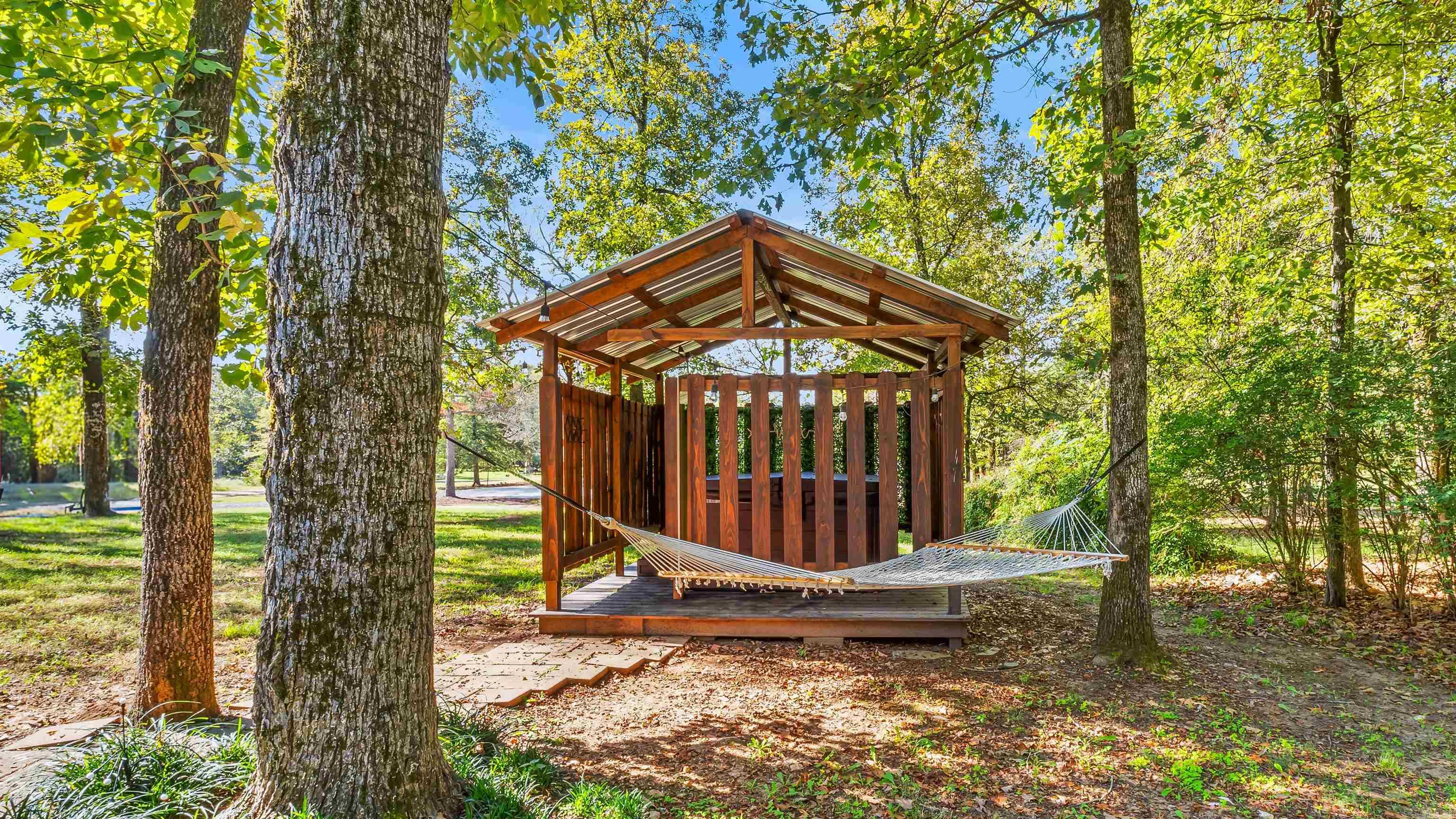 313  Post Oak  Hochatown, OK