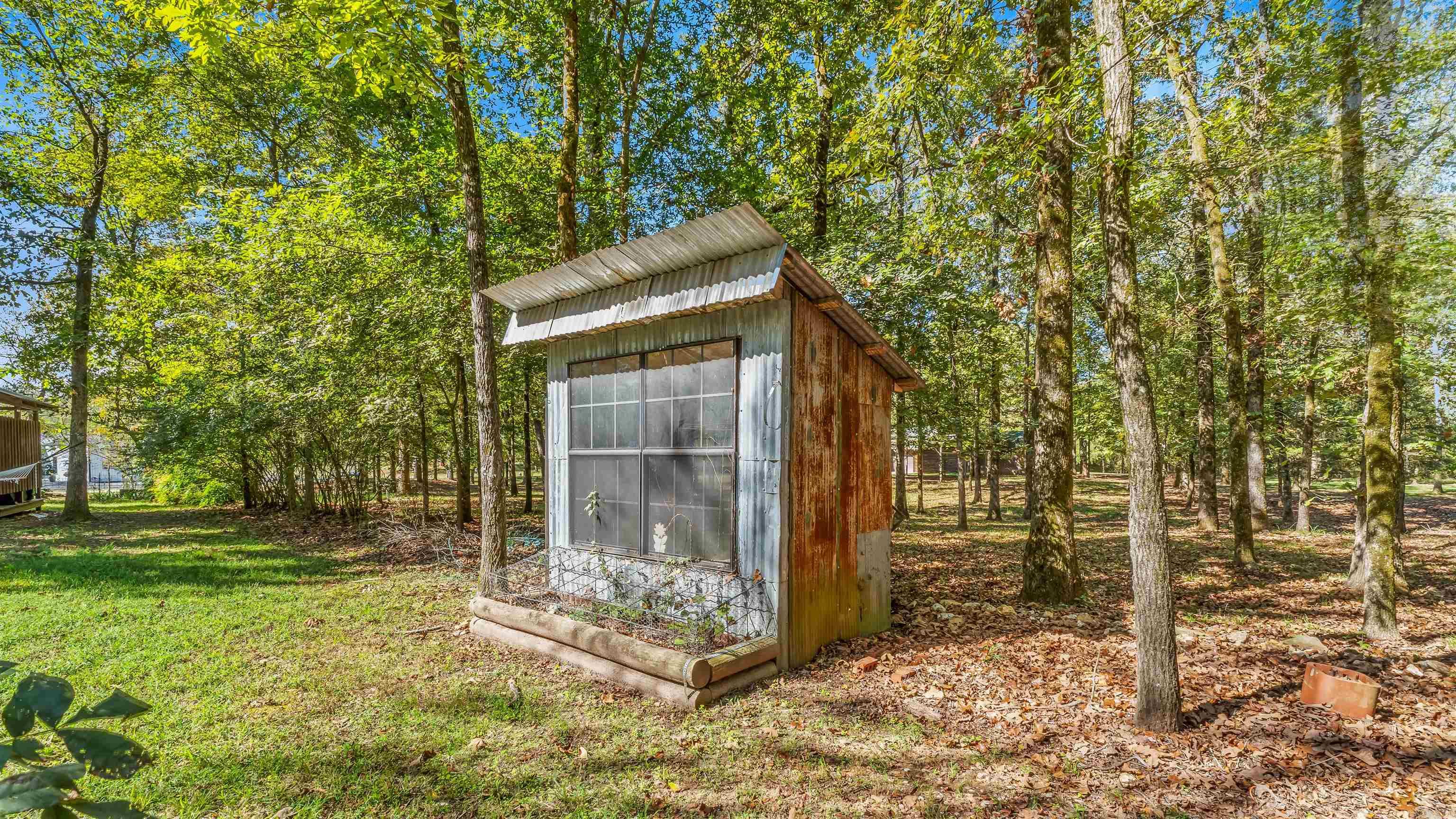 313  Post Oak  Hochatown, OK